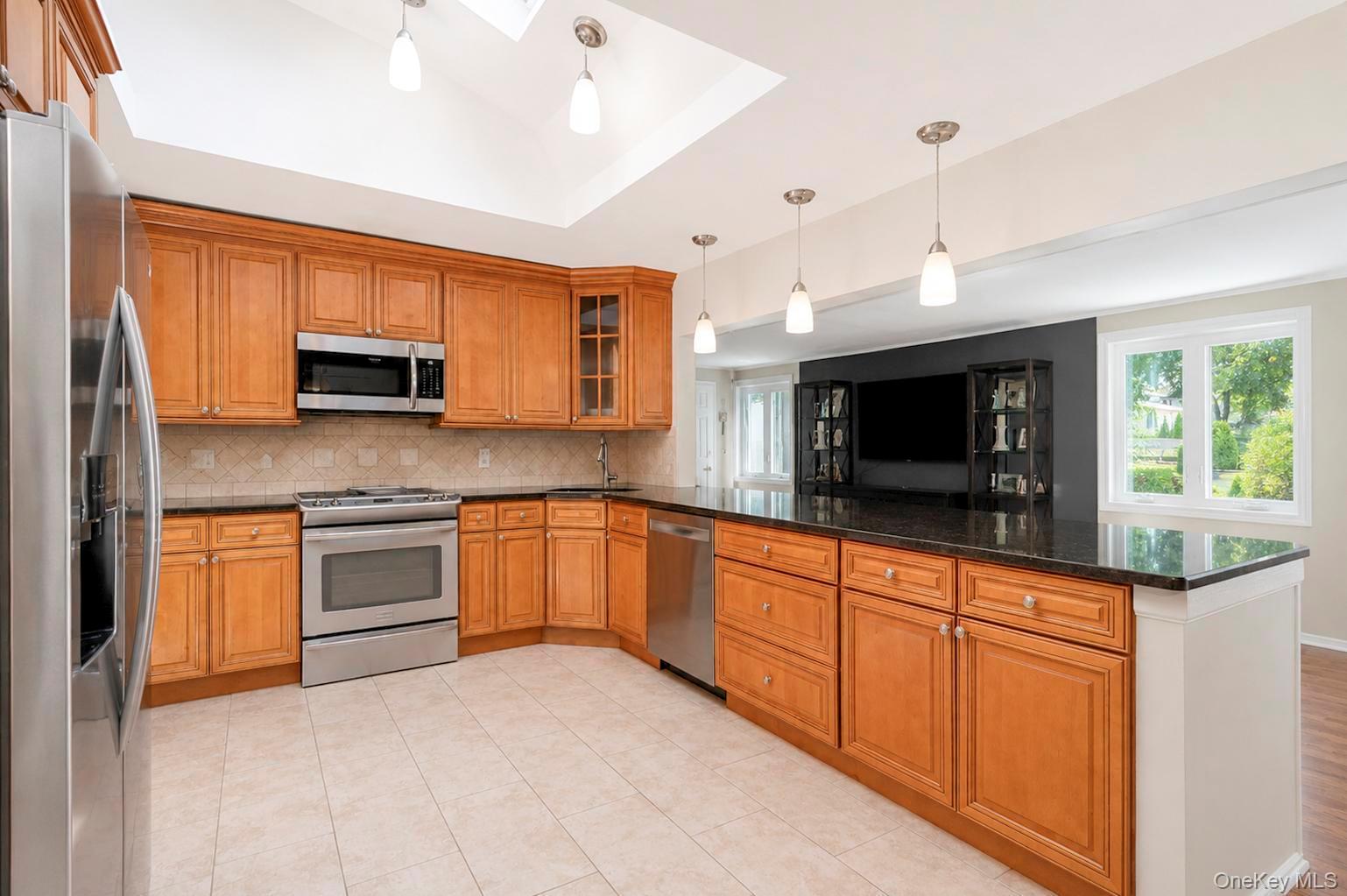 12 Linden Lane Property Photo 12
