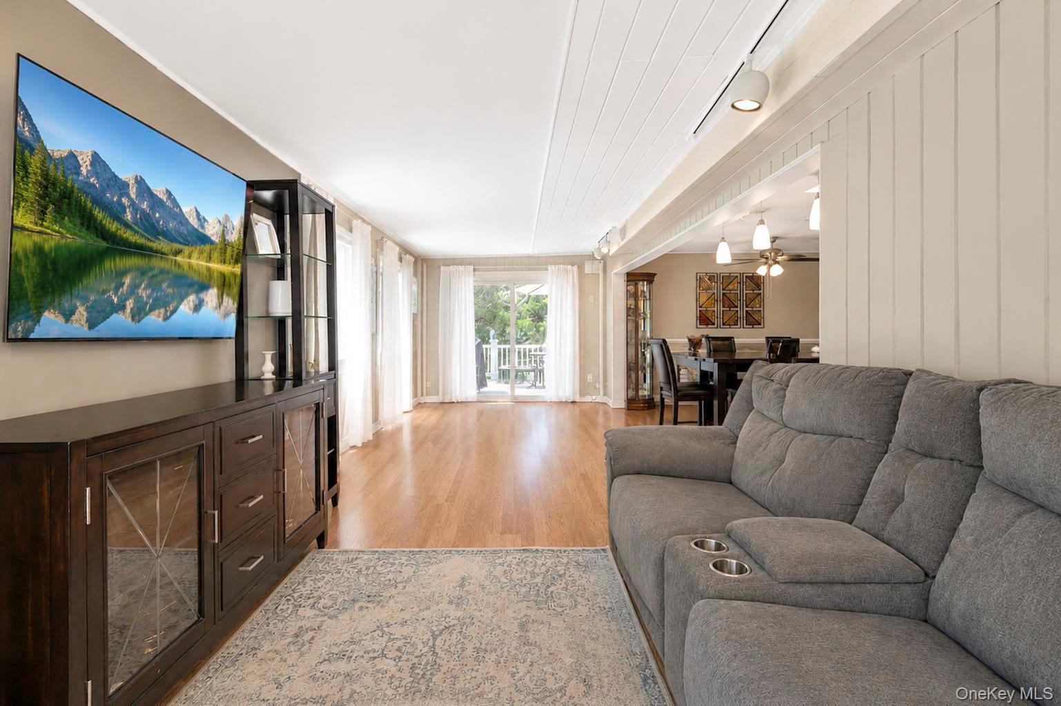 12 Linden Lane Property Photo 16
