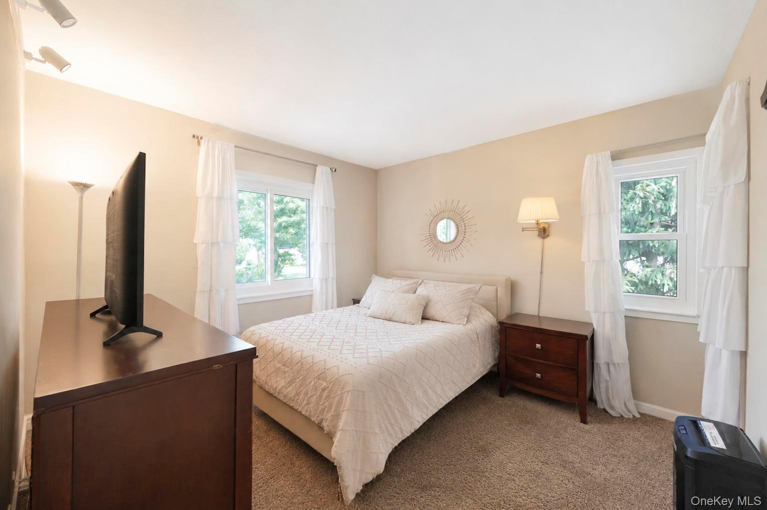 12 Linden Lane Property Photo 22