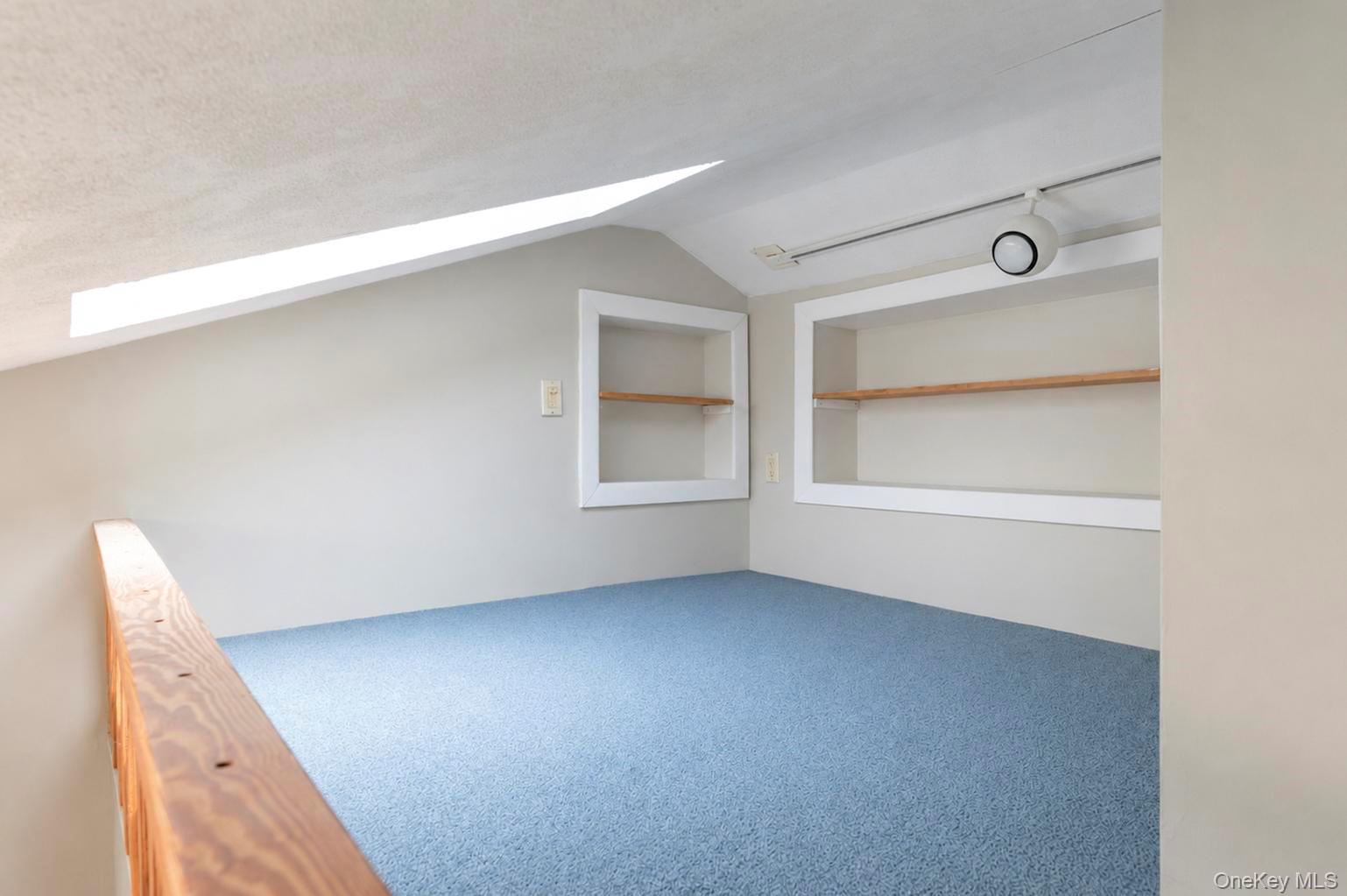 12 Linden Lane Property Photo 26