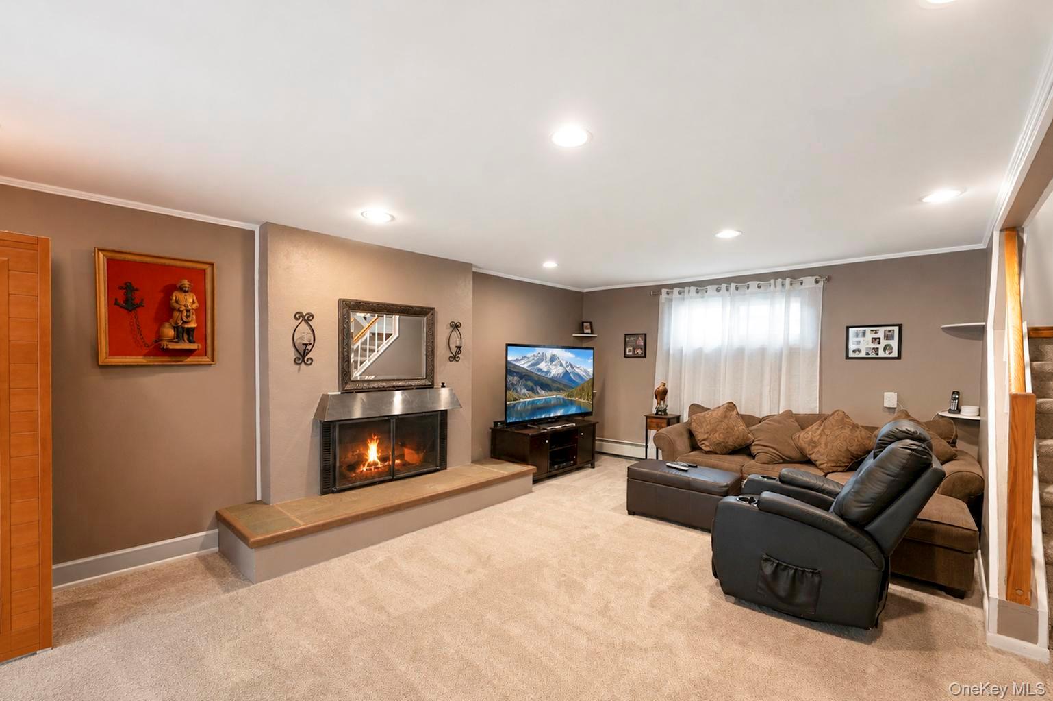12 Linden Lane Property Photo 27