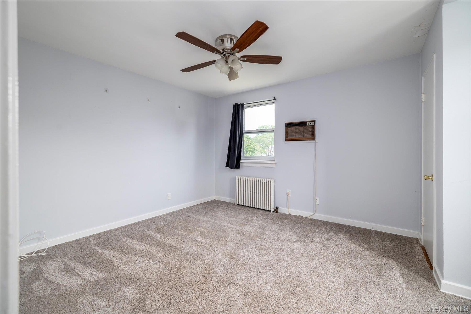245-41b 77th Crescent 2nd Fl Property Photo 12