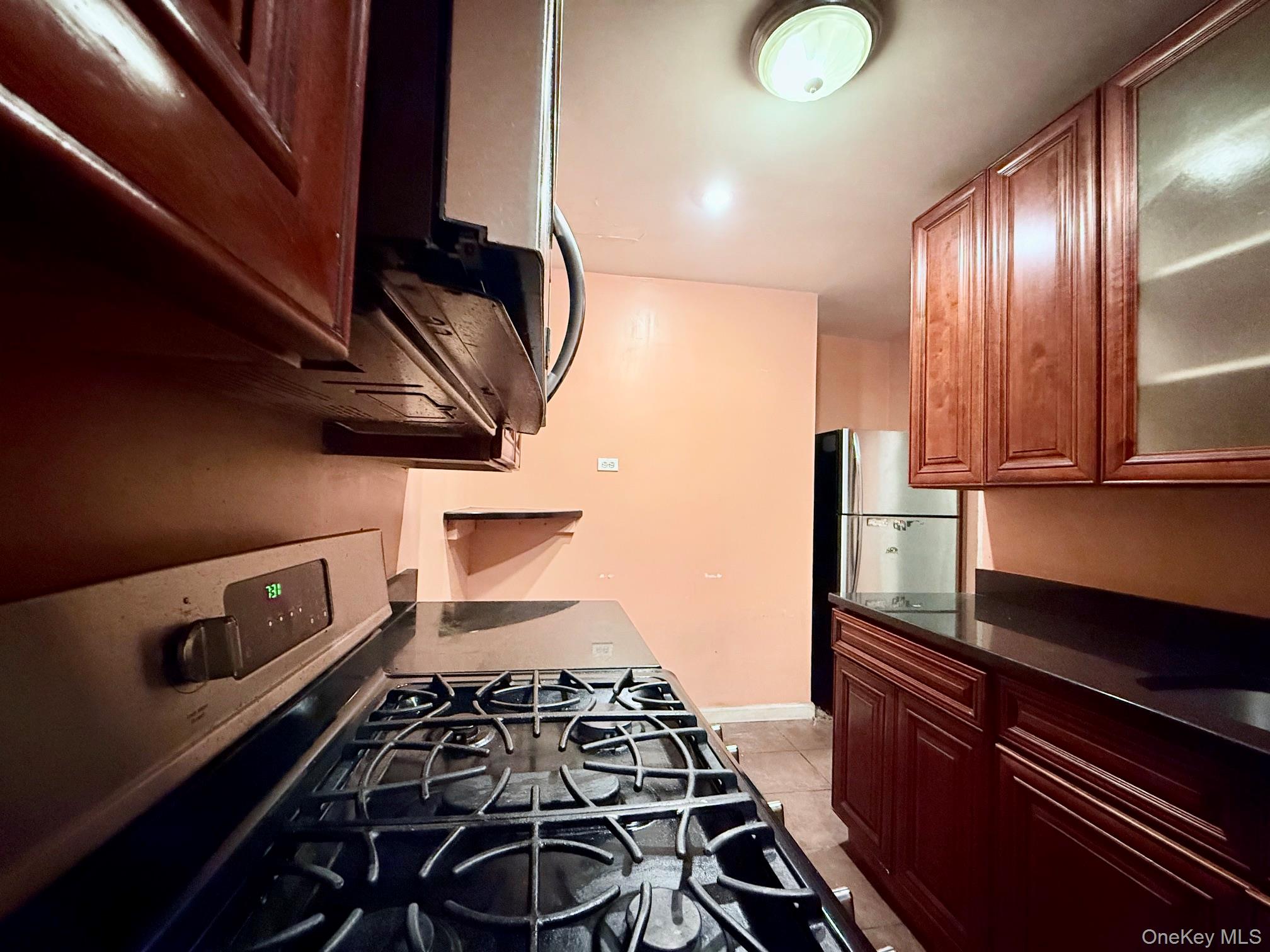 83-85 Woodhaven Boulevard 4f Property Photo 3