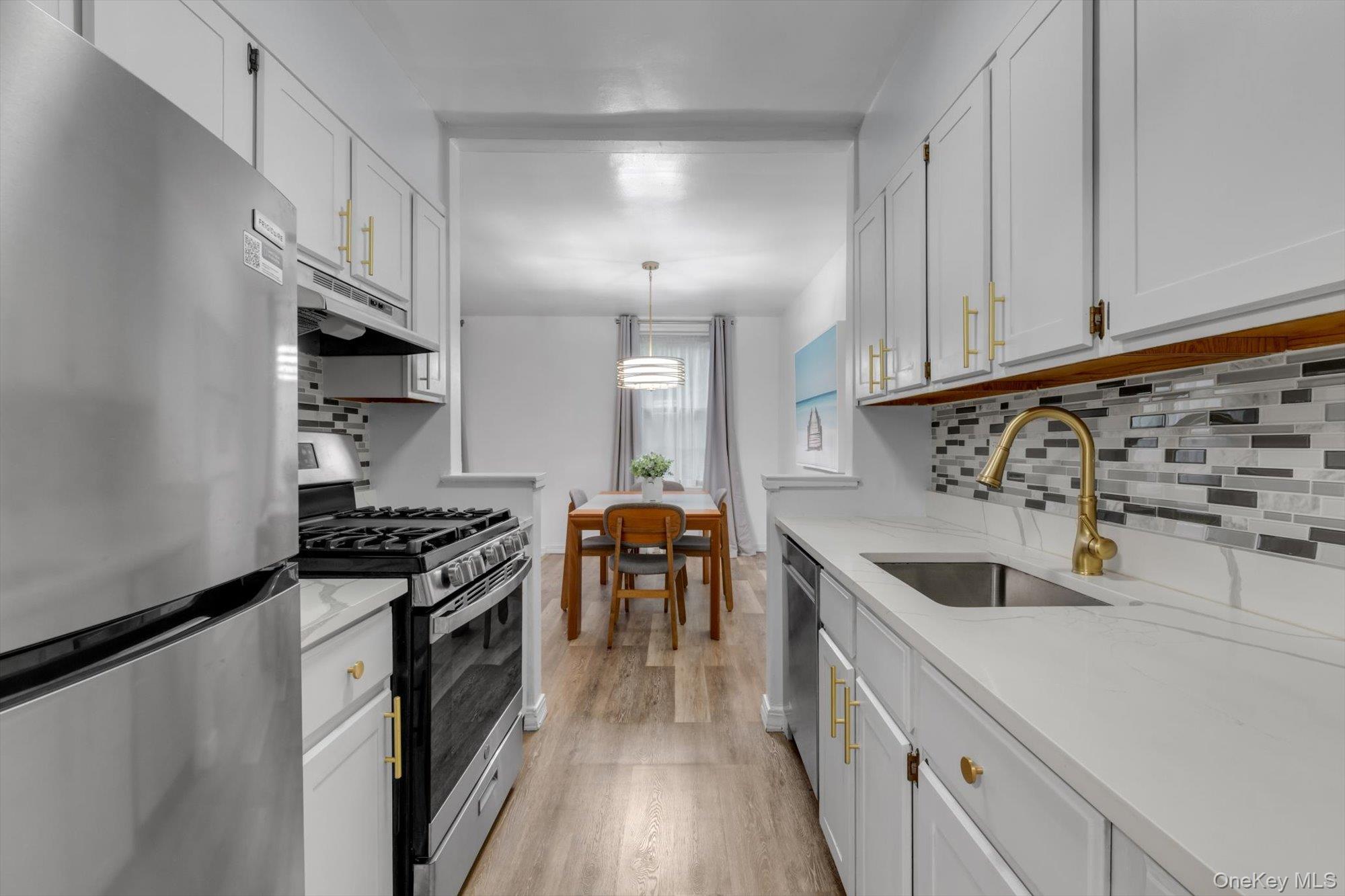 43-25 Douglaston Parkway #2-g Property Photo 4