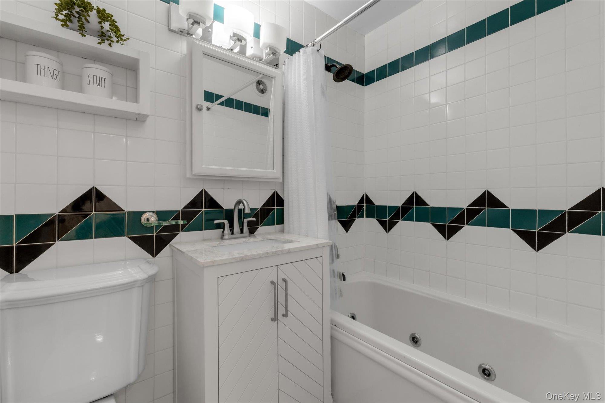 43-25 Douglaston Parkway #2-g Property Photo 11