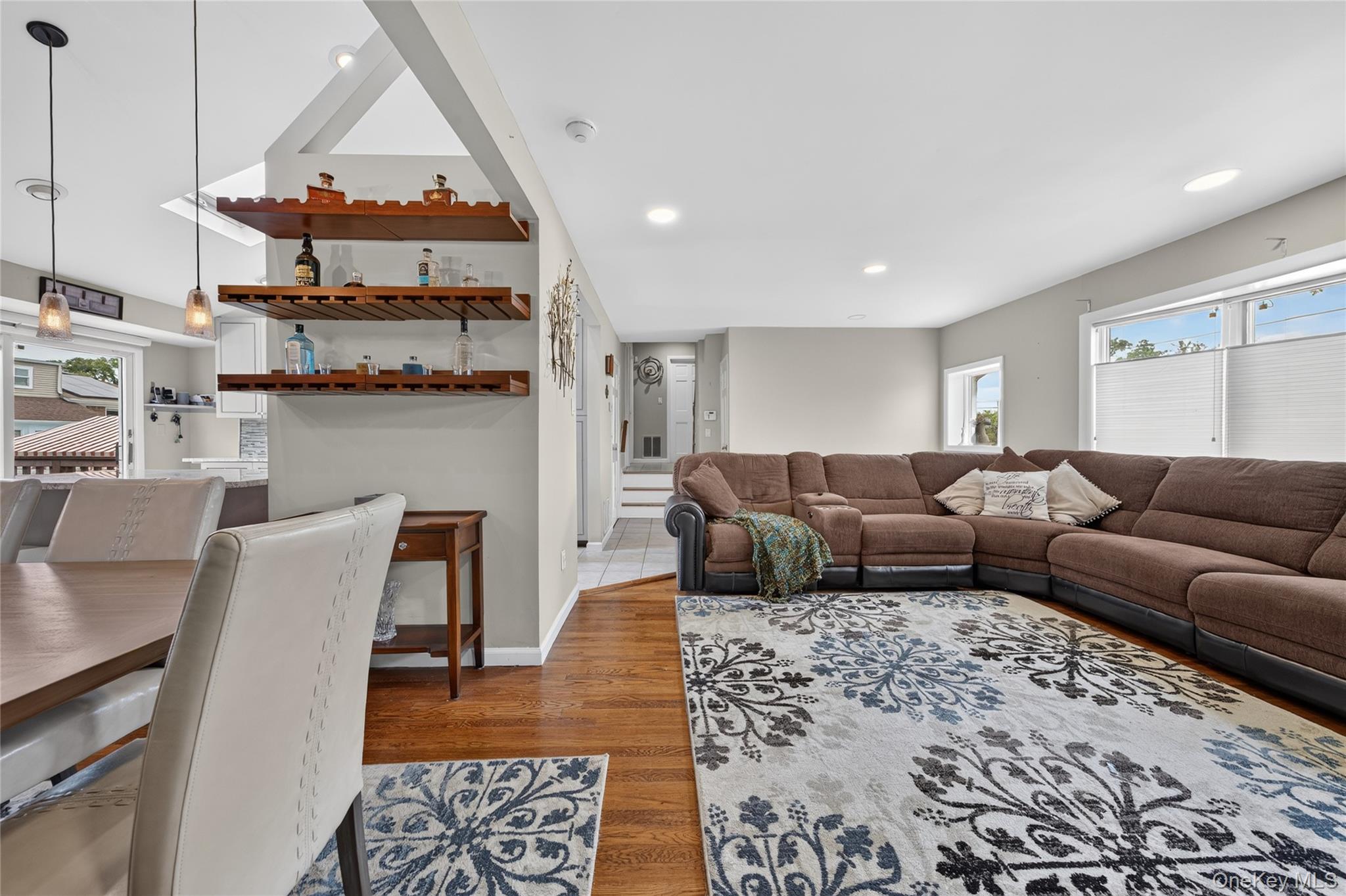 395 Bunker Drive Property Photo 6