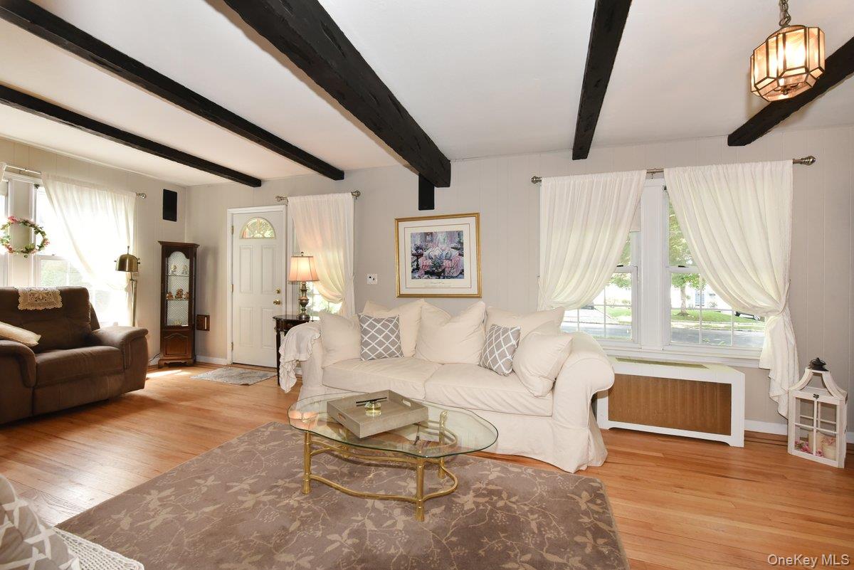 154 Argyle Road Property Photo 3