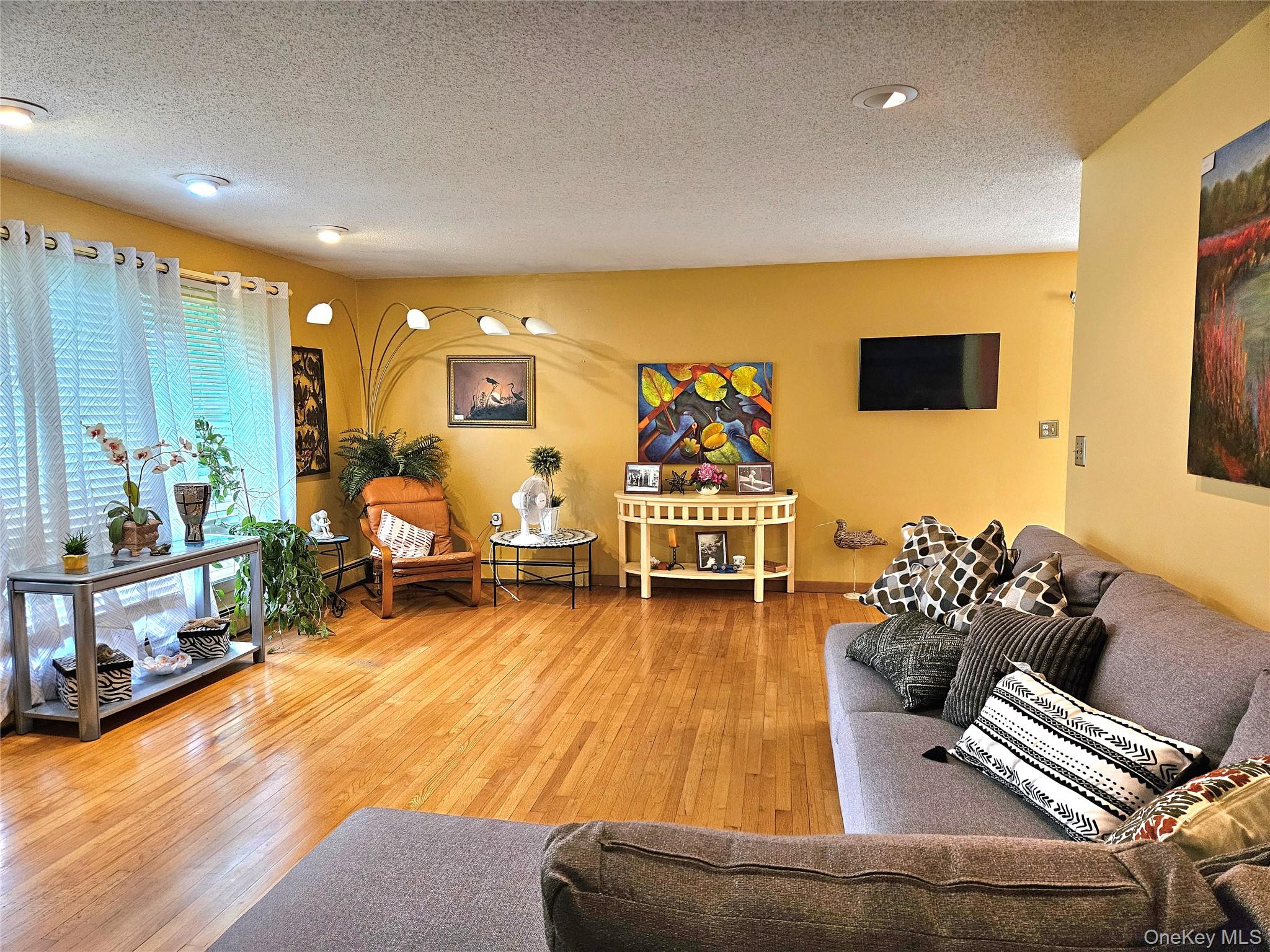 198 S Riverside Road Property Photo 12