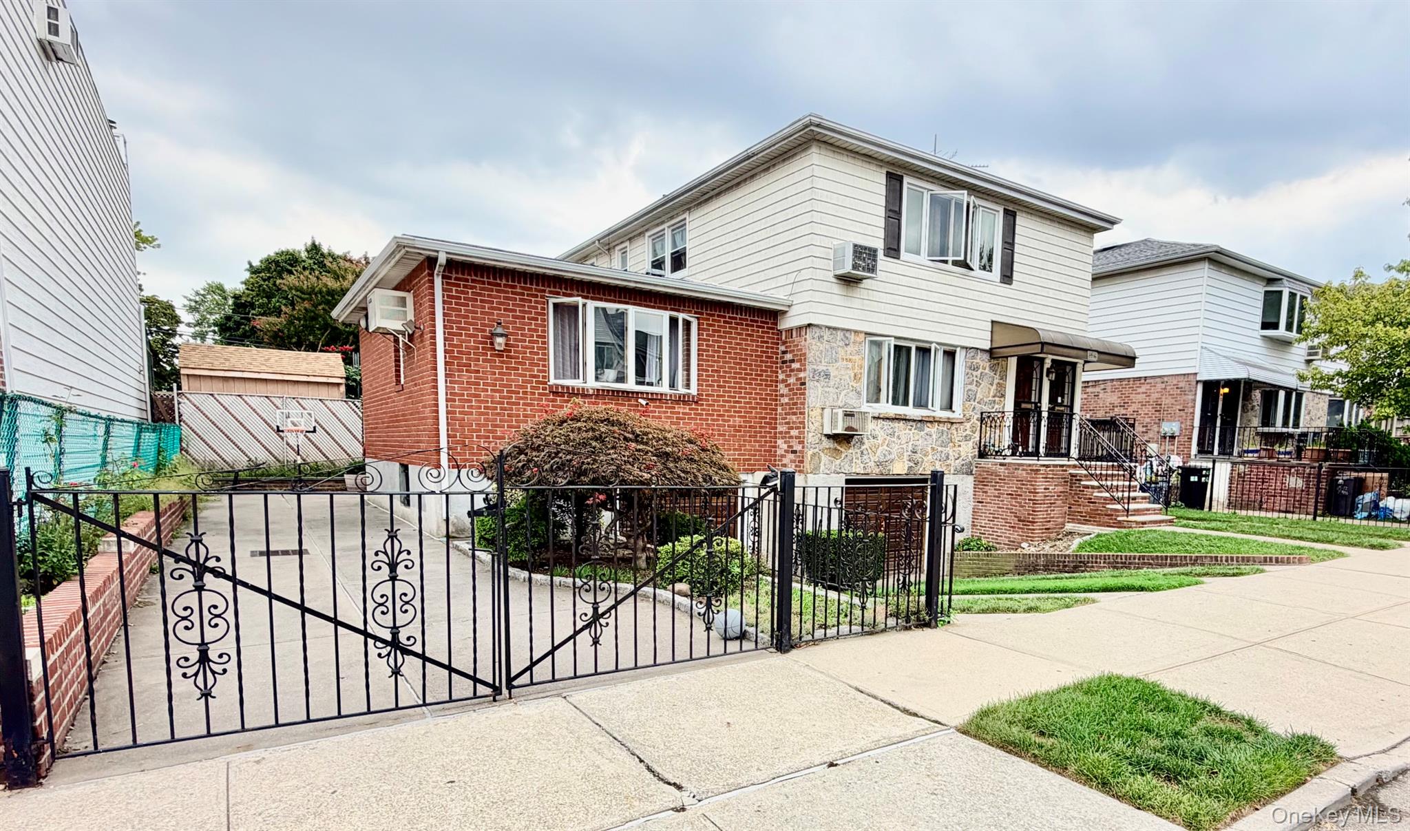 89-16 Doran Ave. Property Photo 3
