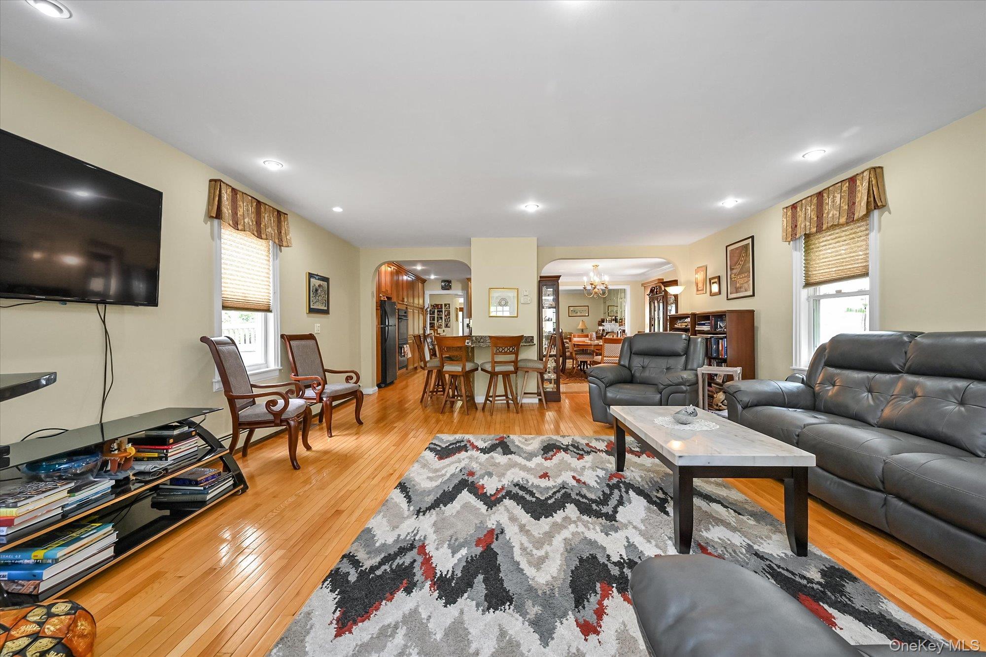 18433 Tudor Road Property Photo 7