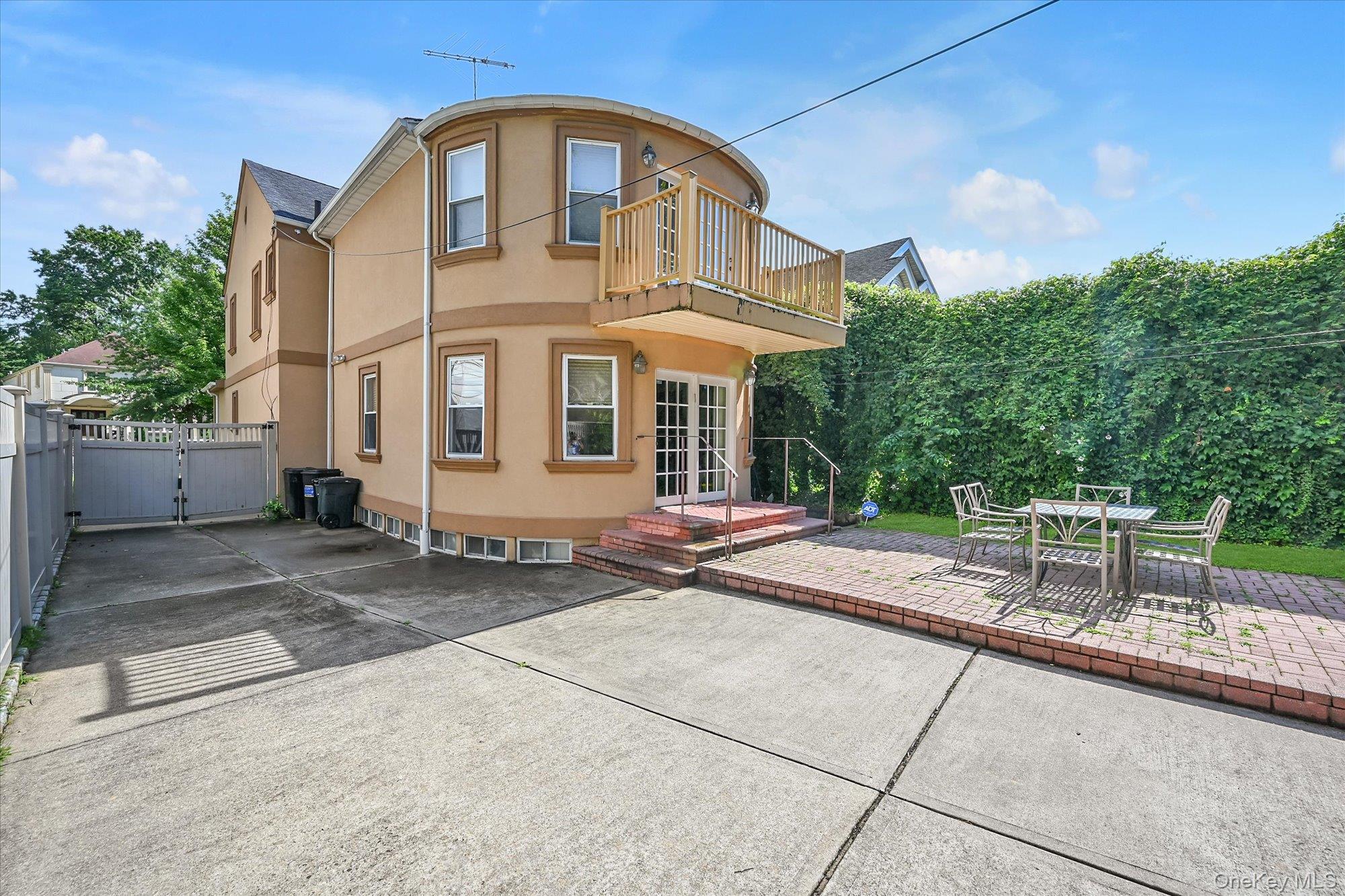 18433 Tudor Road Property Photo 22