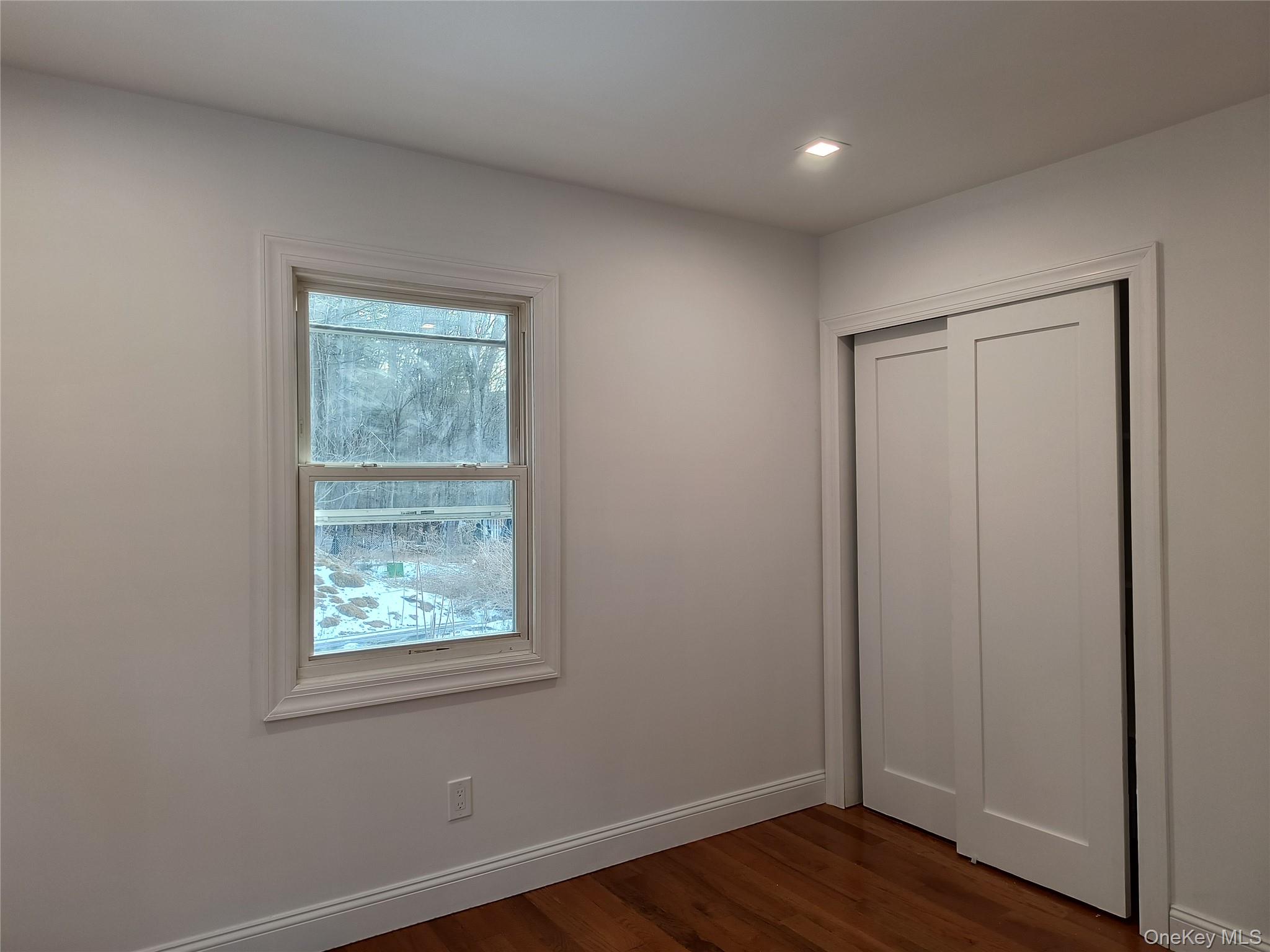 28 Pine Tree Lane Property Photo 12