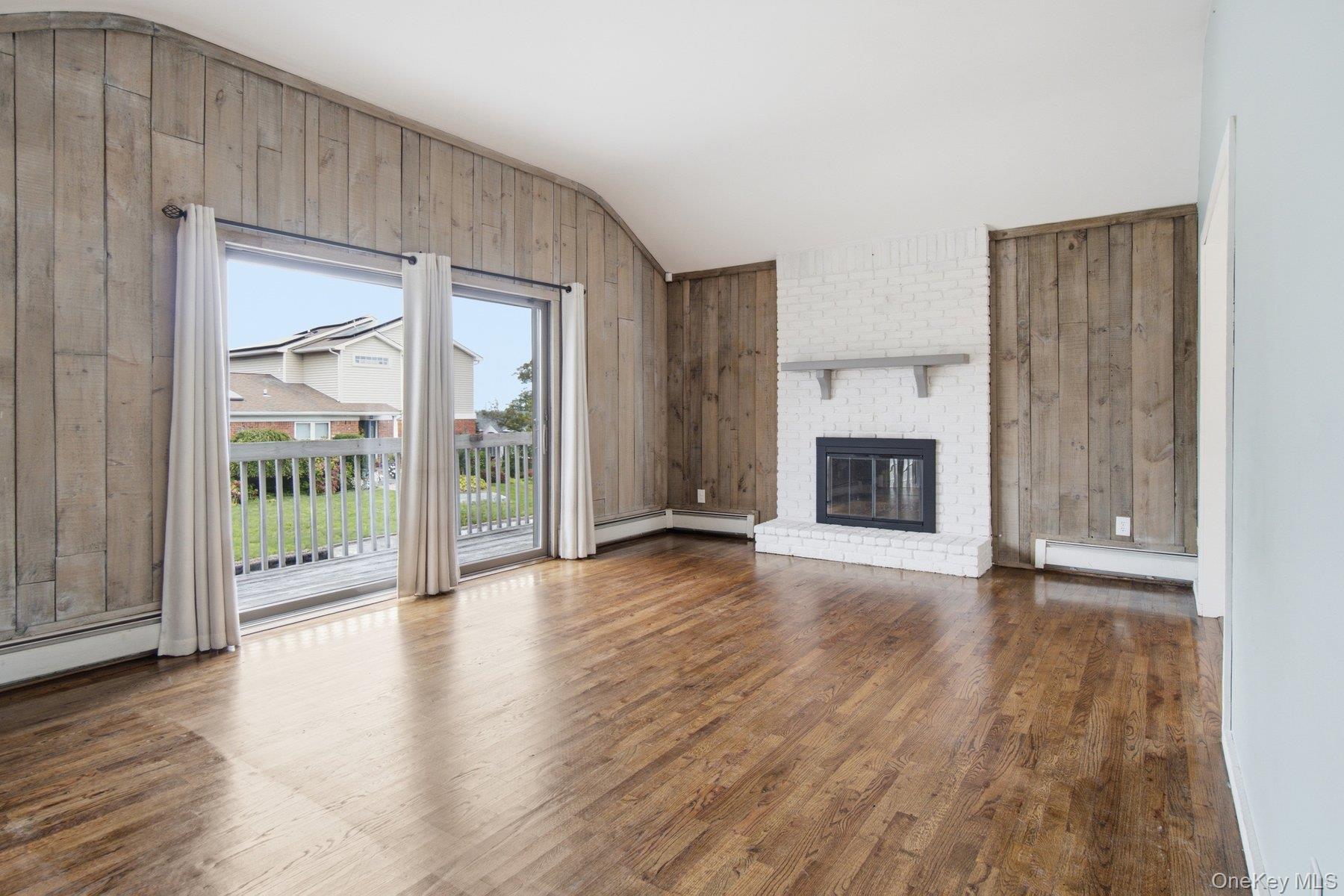 5 Willow Street Property Photo 5