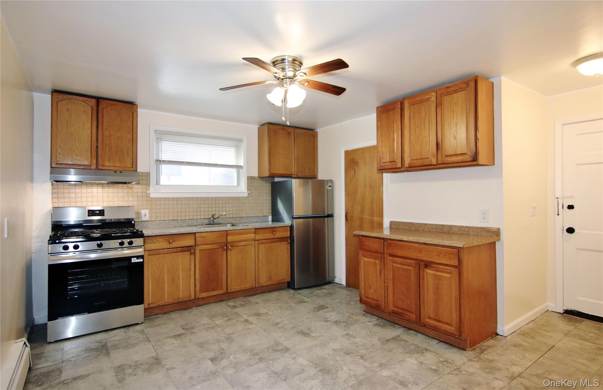 201 Bennett Avenue Property Photo 18