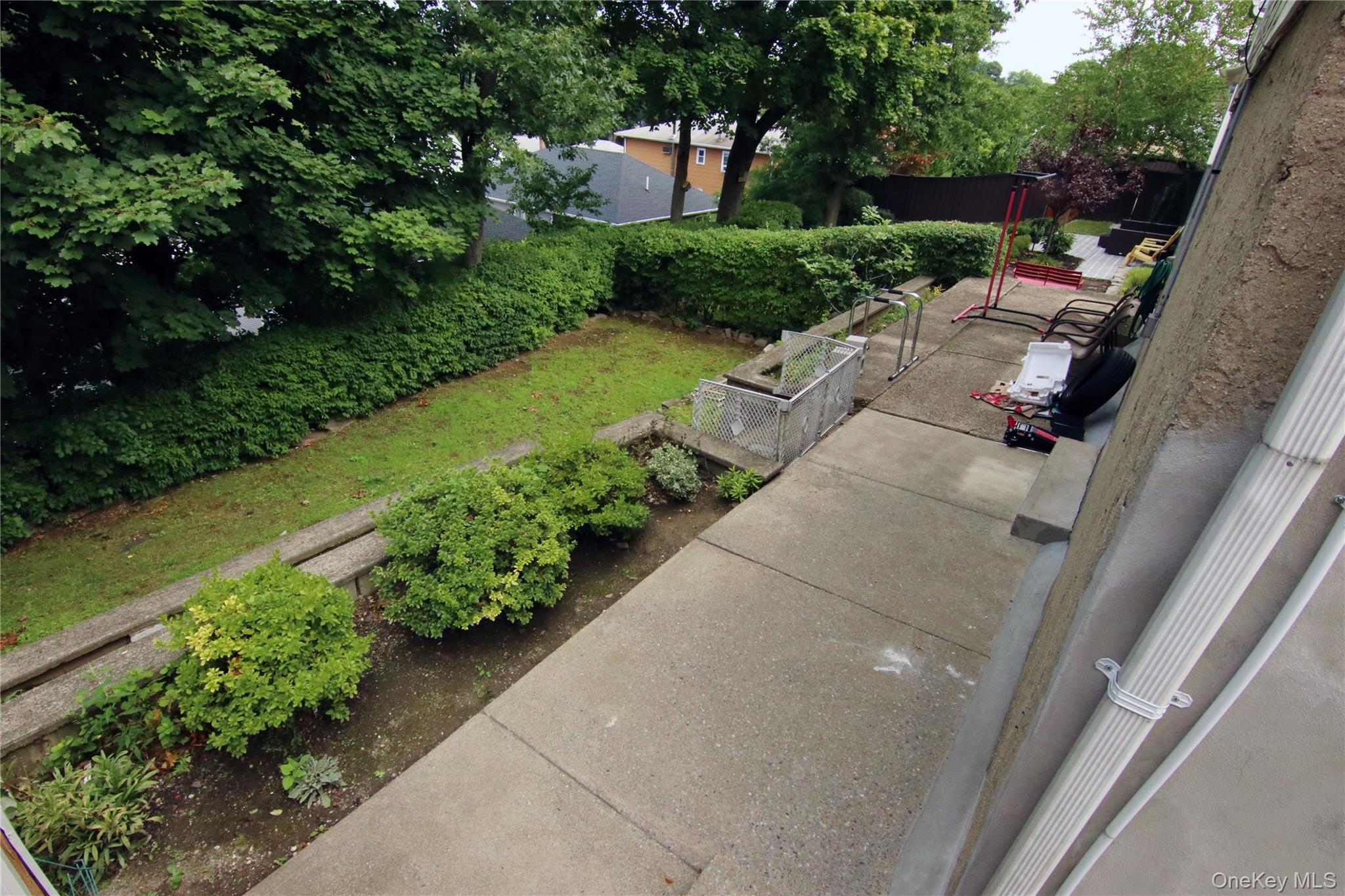 201 Bennett Avenue Property Photo 22
