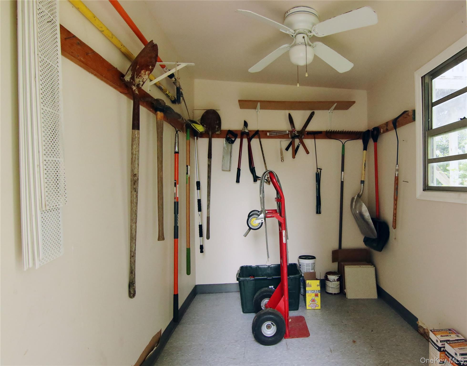 201 Bennett Avenue Property Photo 24