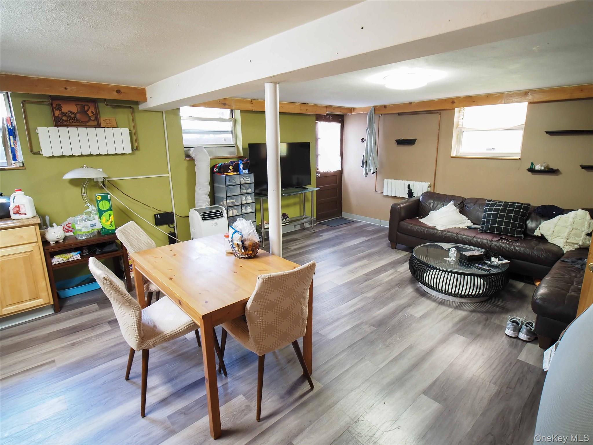 10343 Woodhaven Boulevard Property Photo 15