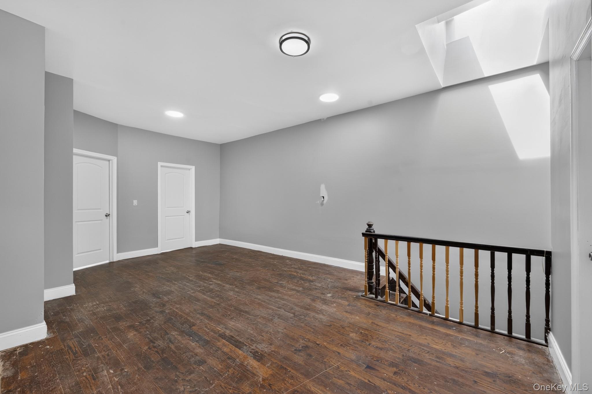 416 Van Siclen Avenue Property Photo 8