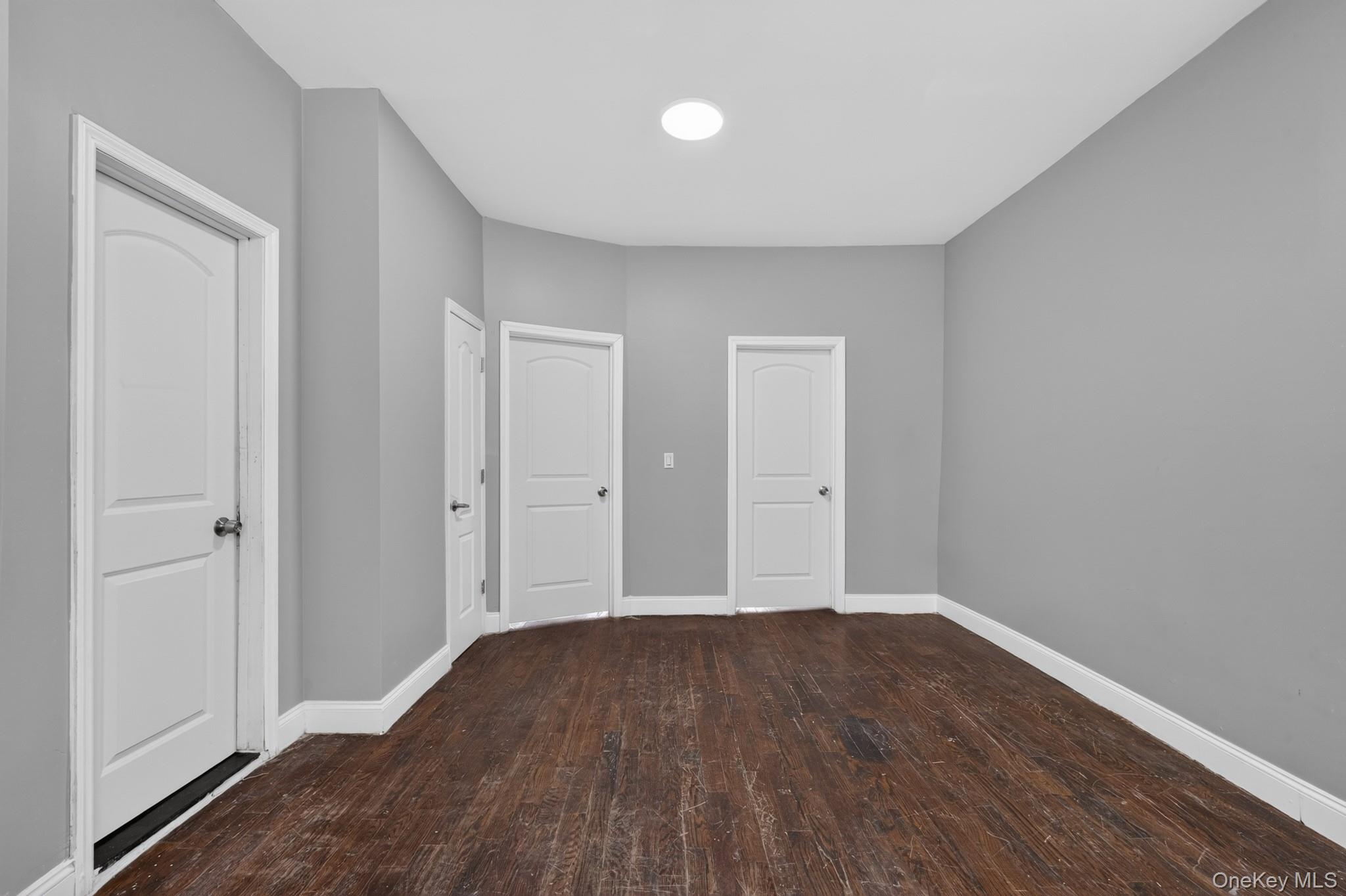 416 Van Siclen Avenue Property Photo 9