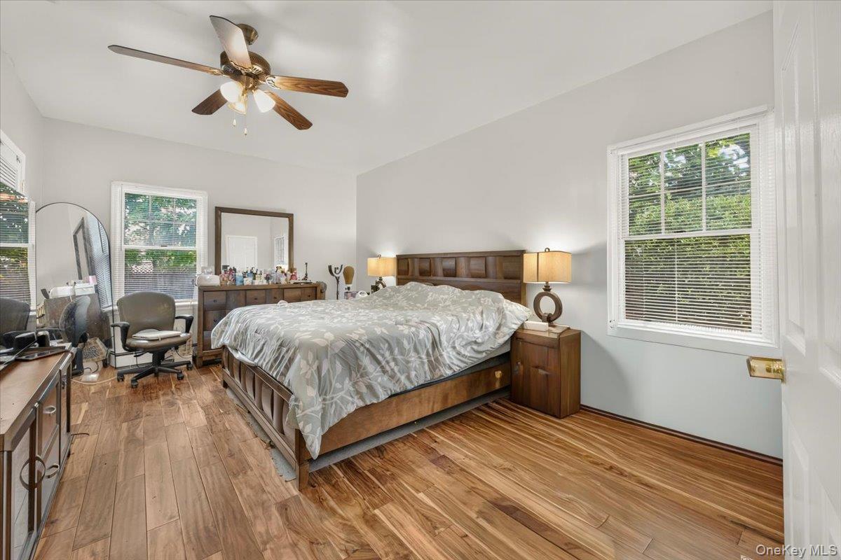 510 Secatogue Avenue Property Photo 14