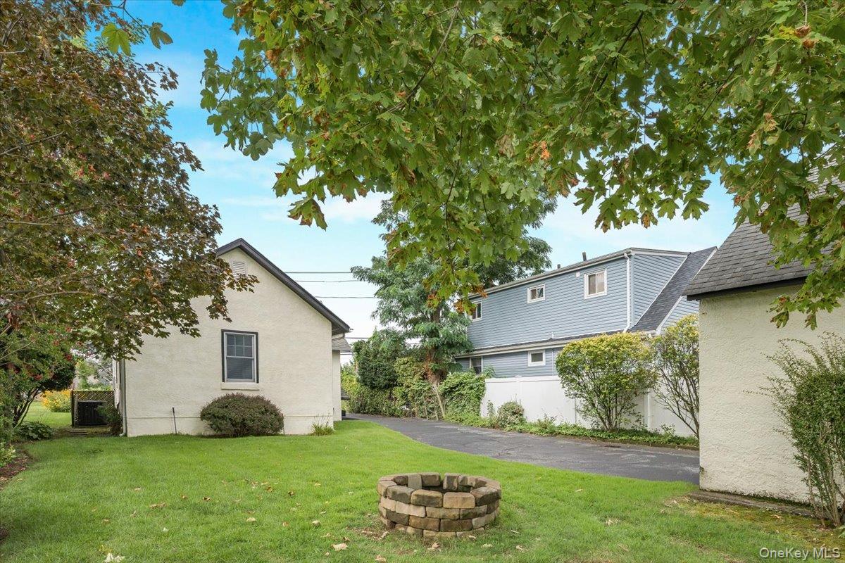 510 Secatogue Avenue Property Photo 21