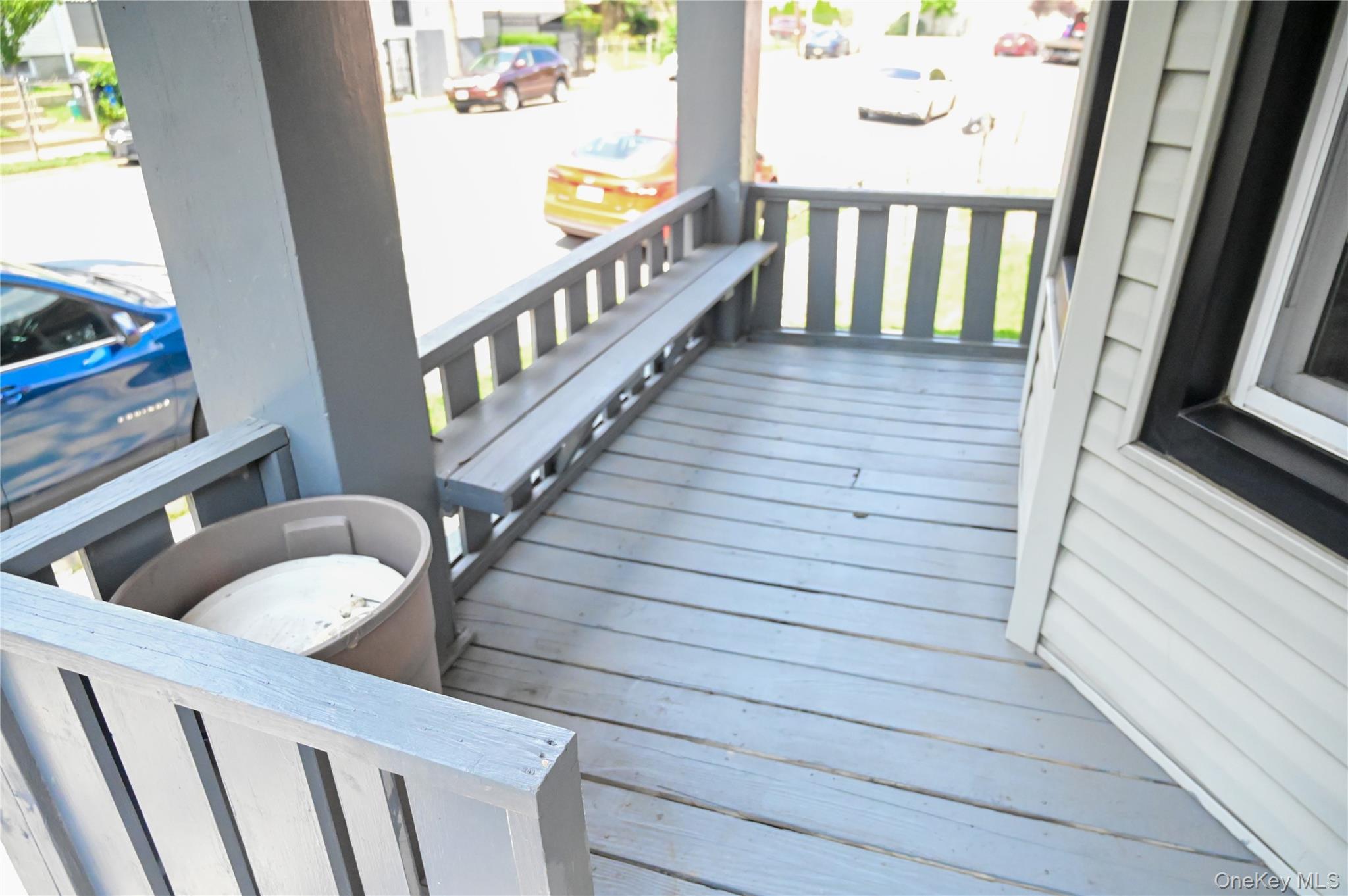 16038 111th Avenue Property Photo 3