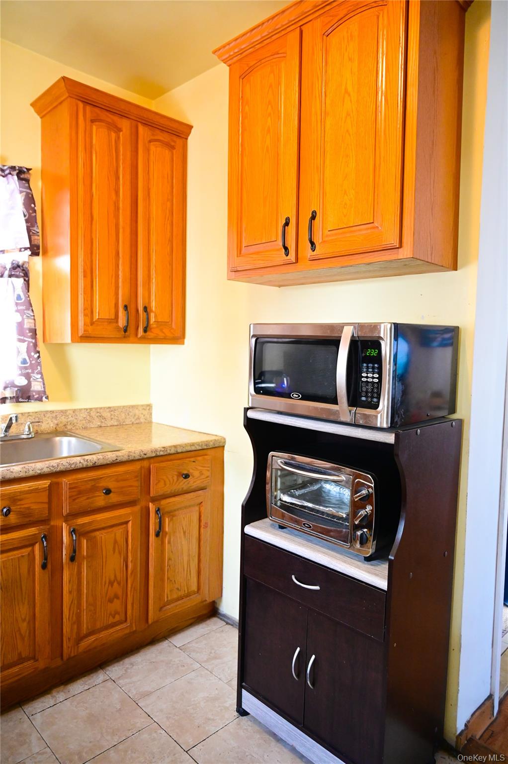 16038 111th Avenue Property Photo 7