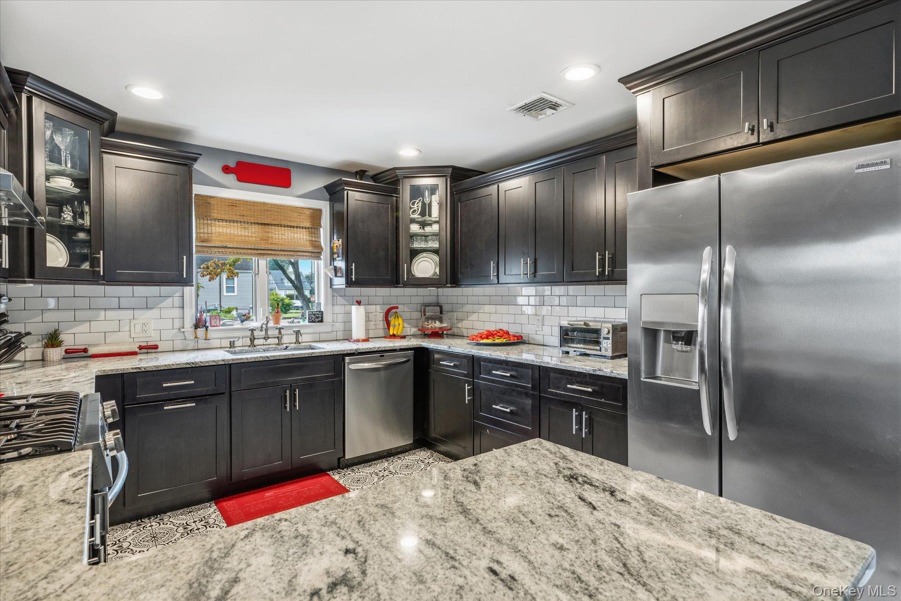8 Anthony Marangiello Street Property Photo 14