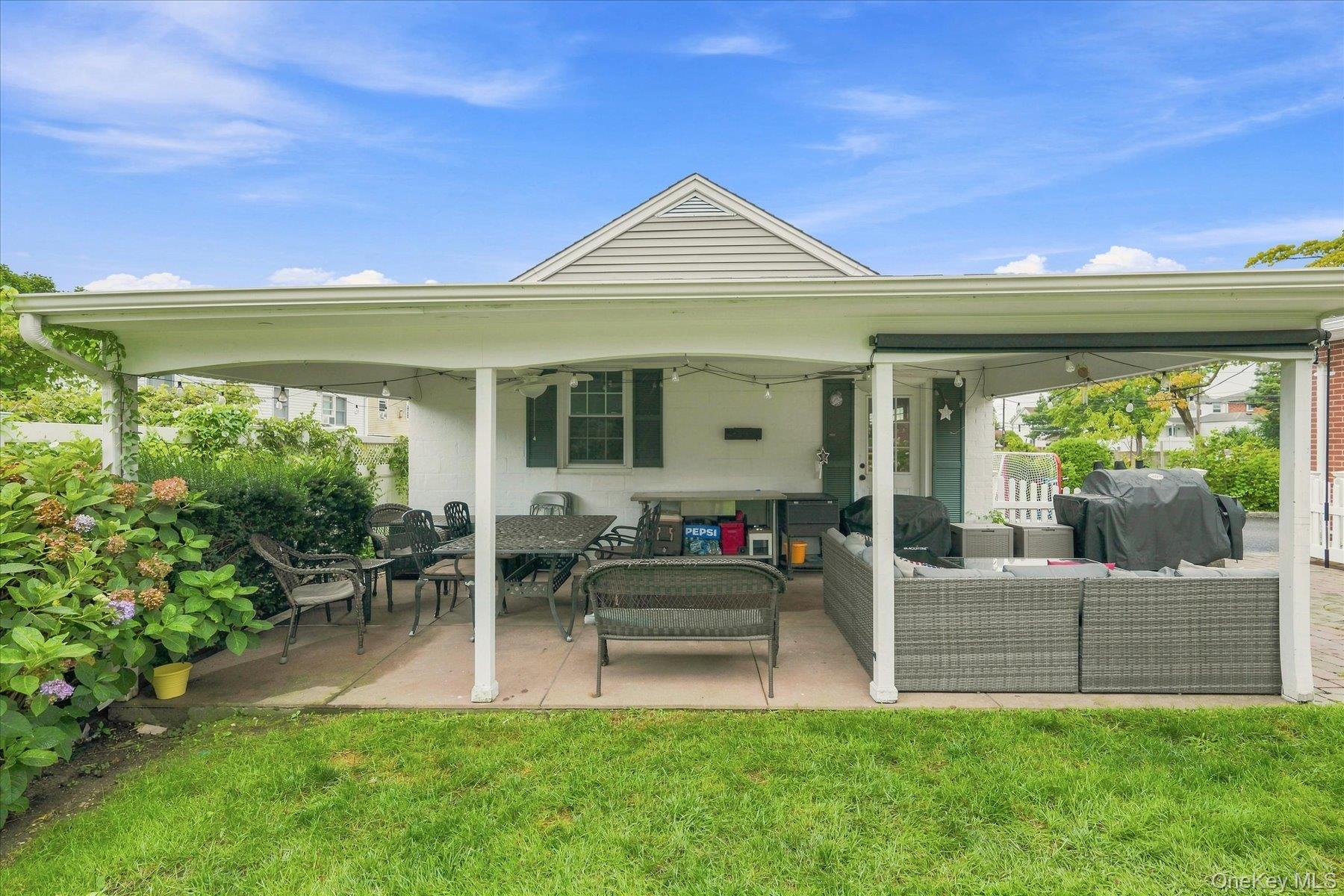 8 Anthony Marangiello Street Property Photo 31