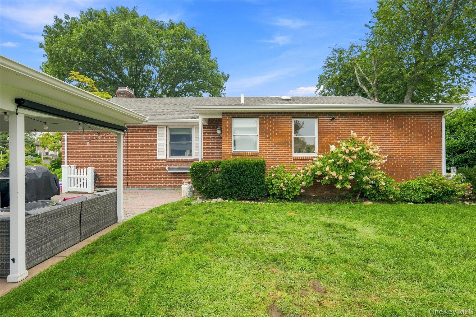 8 Anthony Marangiello Street Property Photo 33
