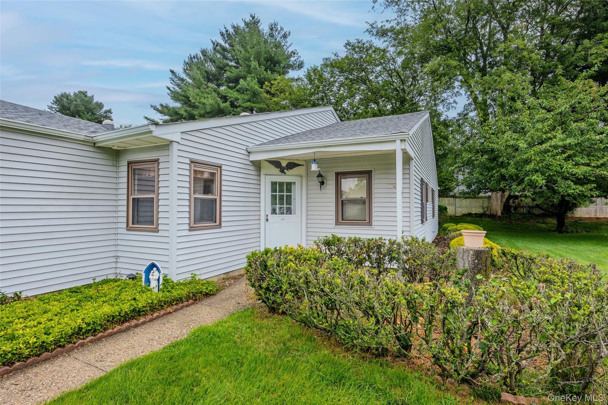 118 Knolls Drive Property Photo 3