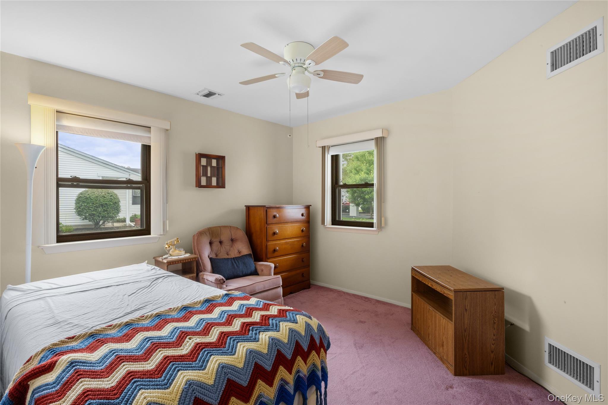 118 Knolls Drive Property Photo 13