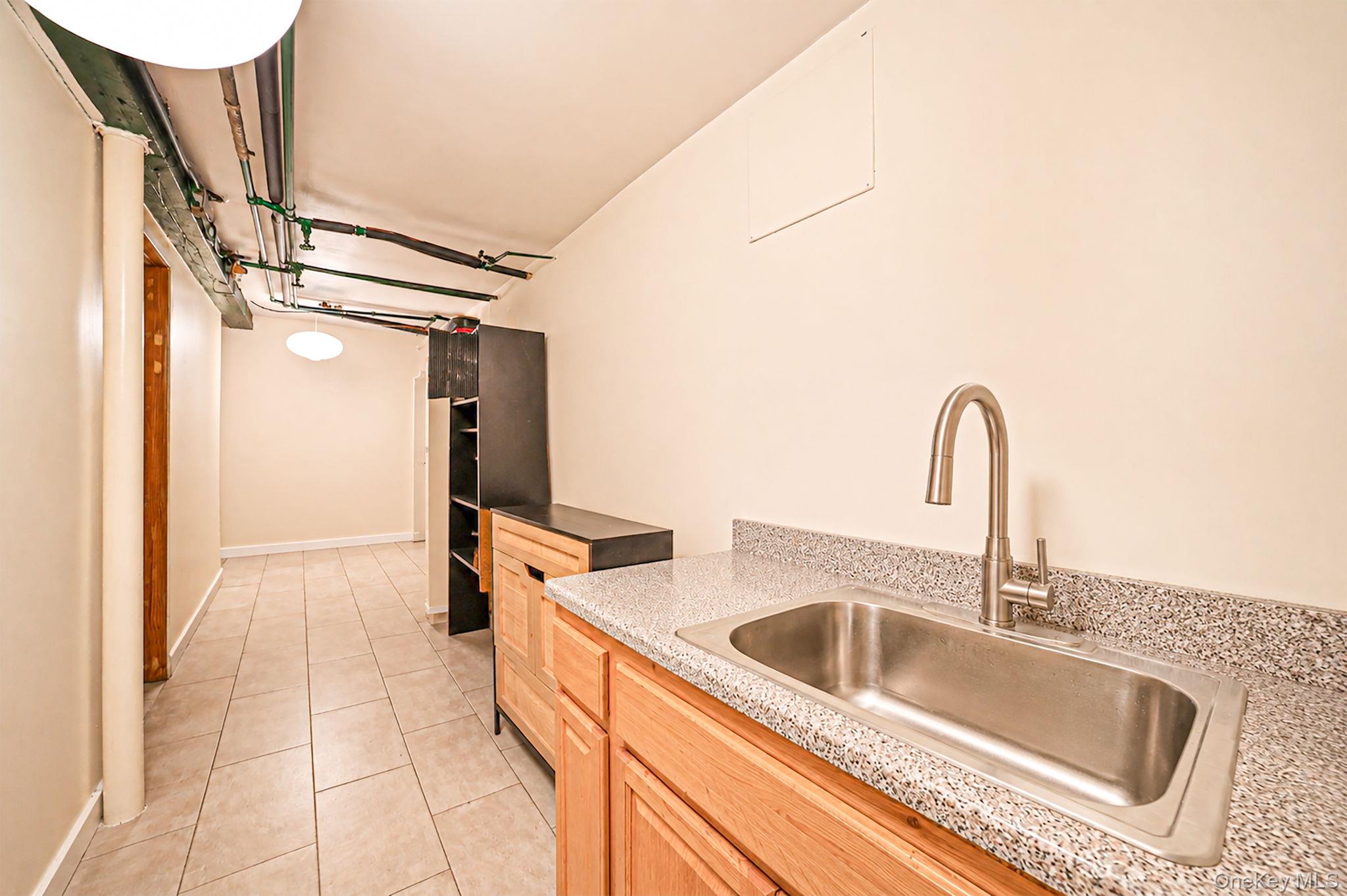 84 Autumn Avenue Property Photo 37