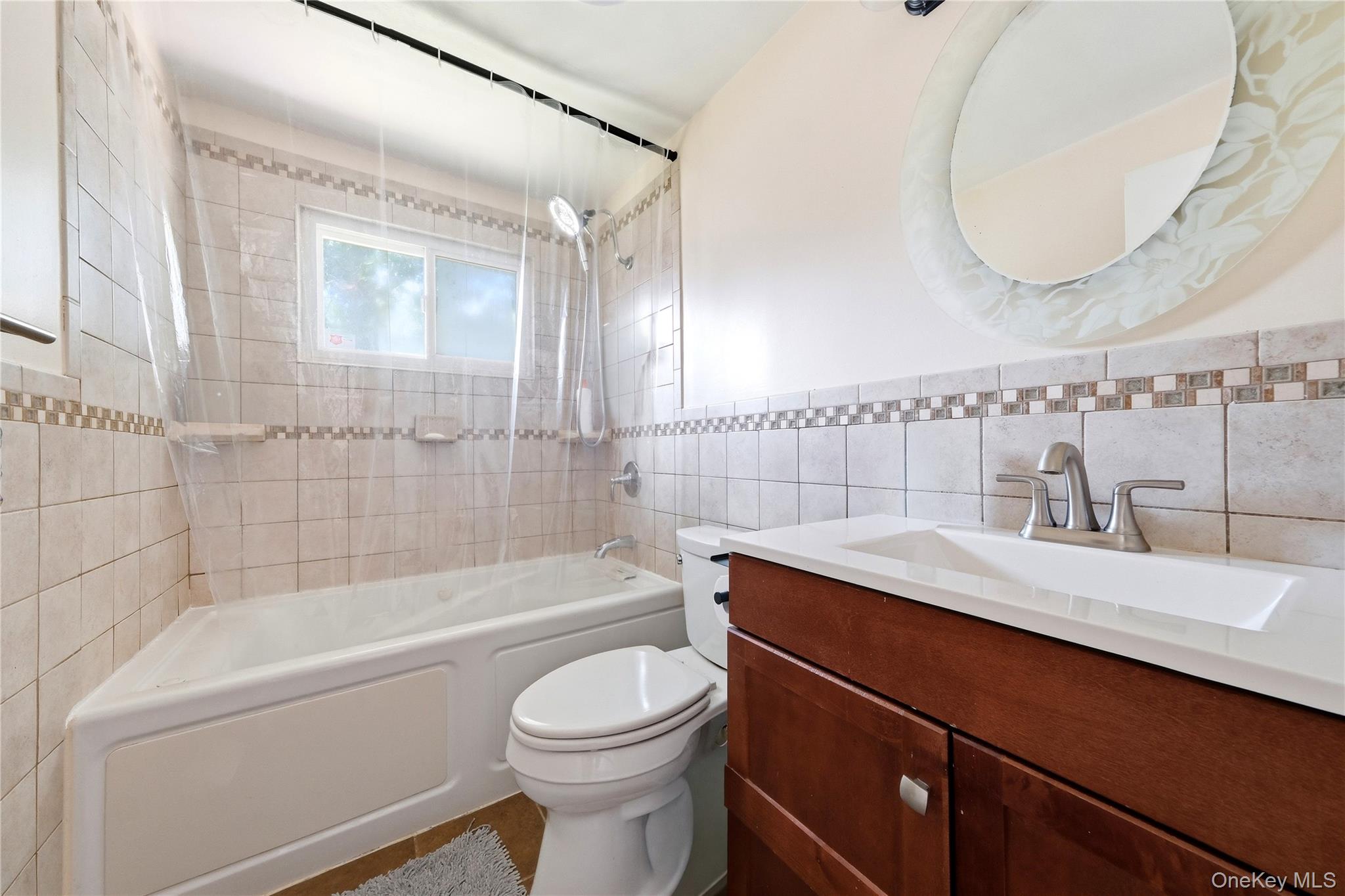 211 Hampton Avenue Property Photo 19