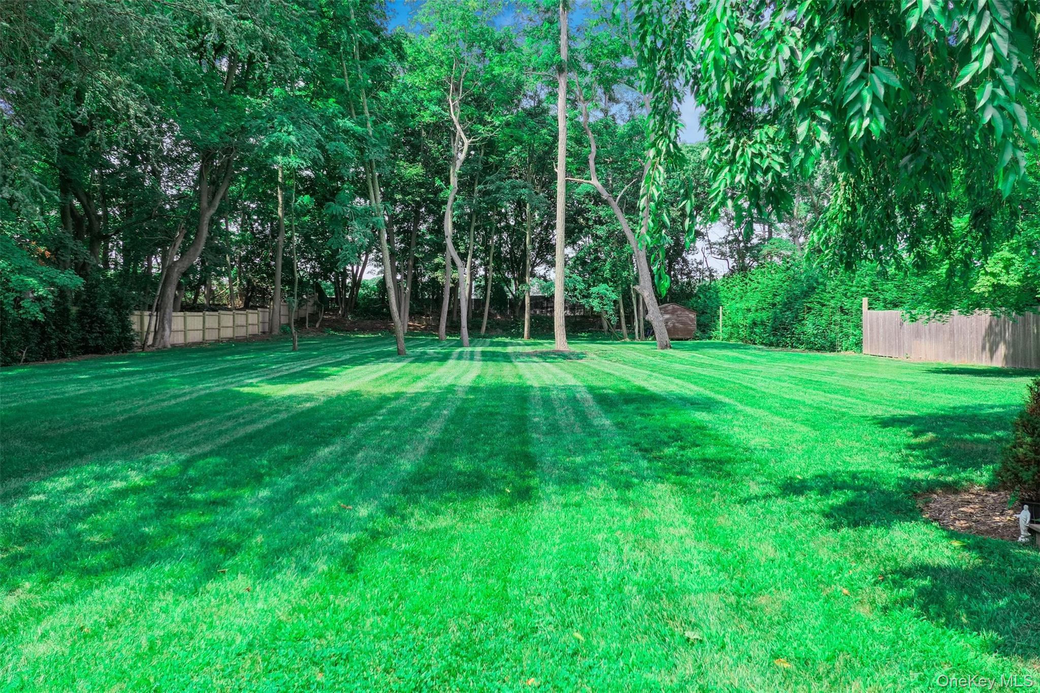 353 S Country Road Property Photo 35