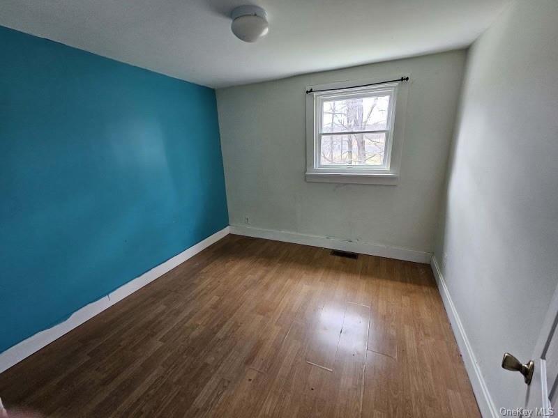 1 Angel Road #2 Property Photo 4