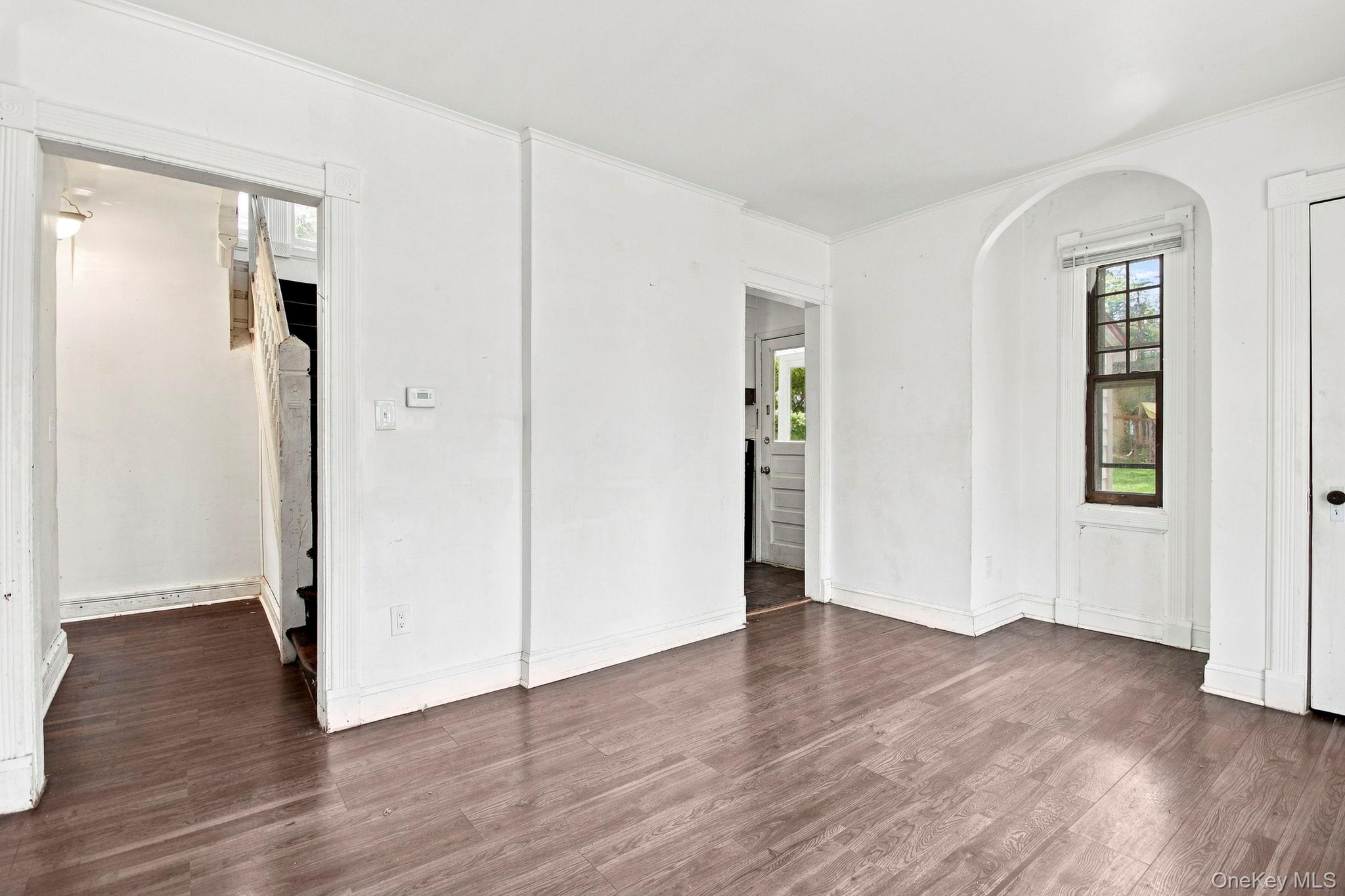173 S Cherry Street Property Photo 6