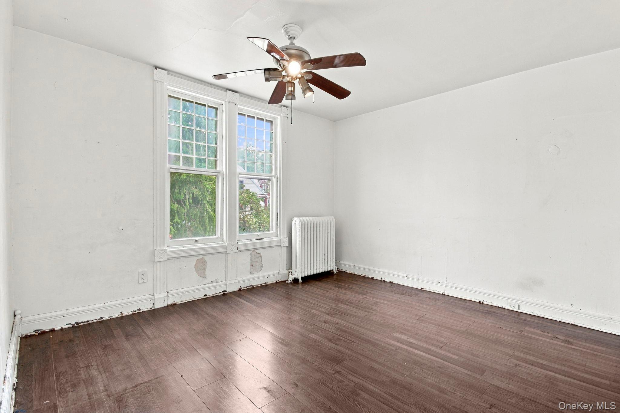 173 S Cherry Street Property Photo 17