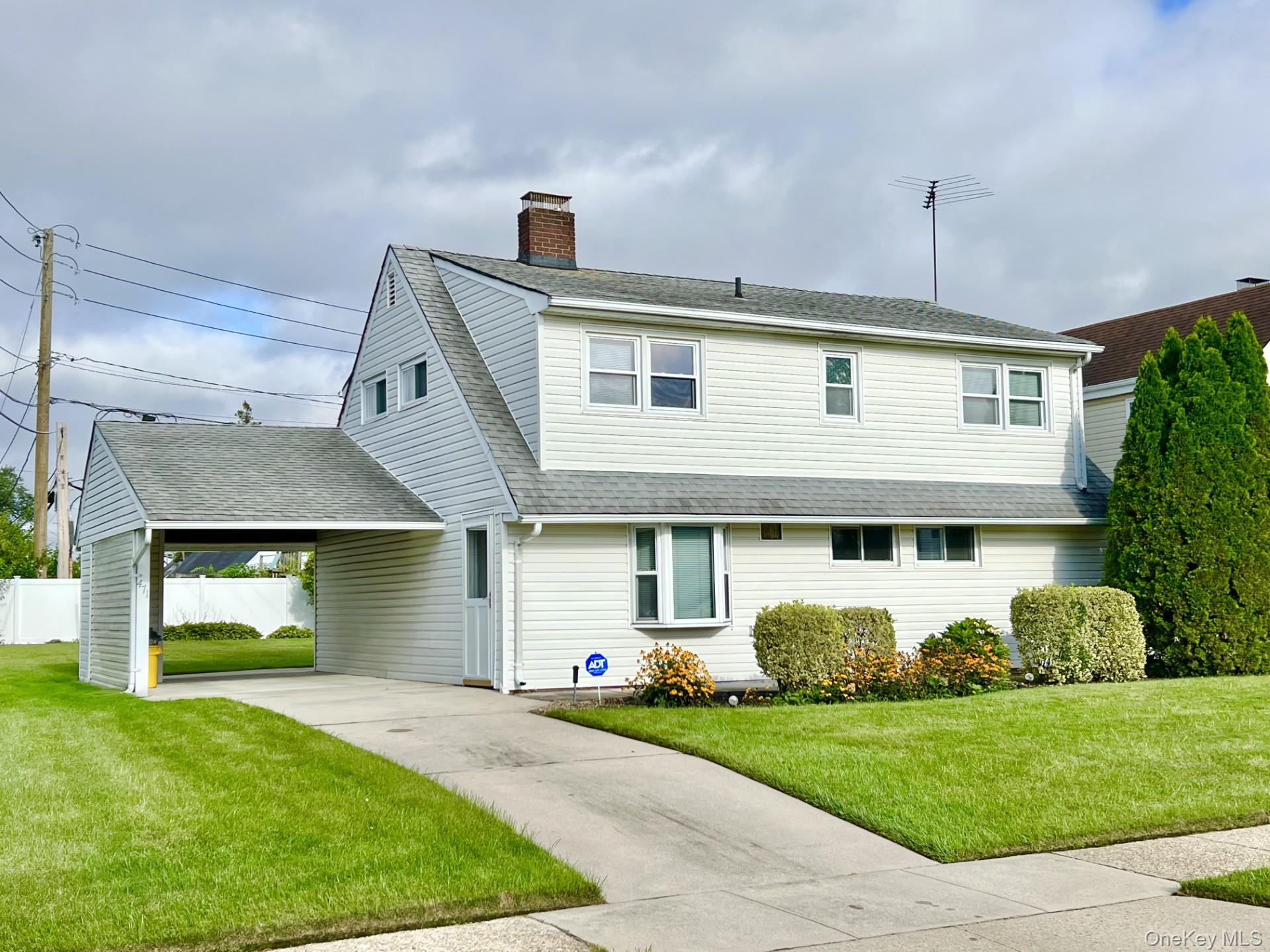 471 Division Property Photo 2