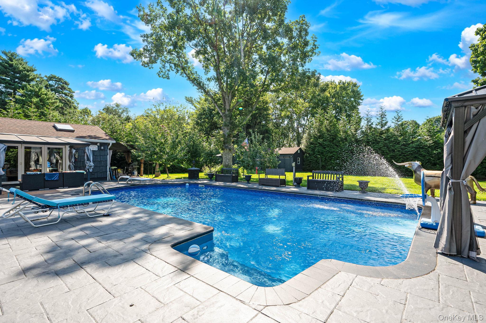 8 Ralph Avenue Property Photo 7