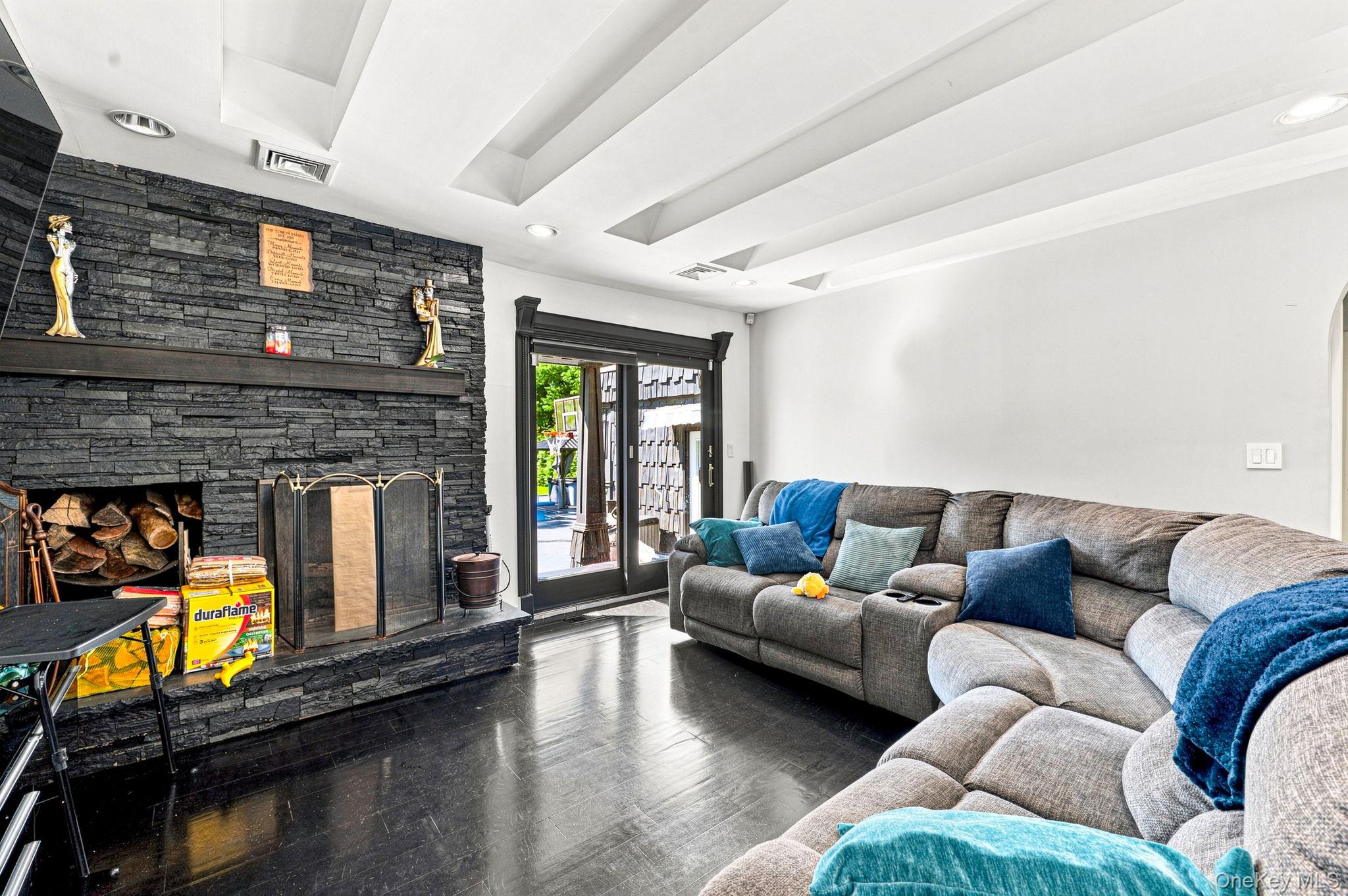 8 Ralph Avenue Property Photo 20