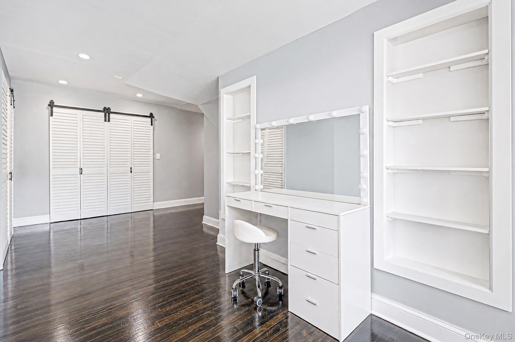 8 Ralph Avenue Property Photo 31