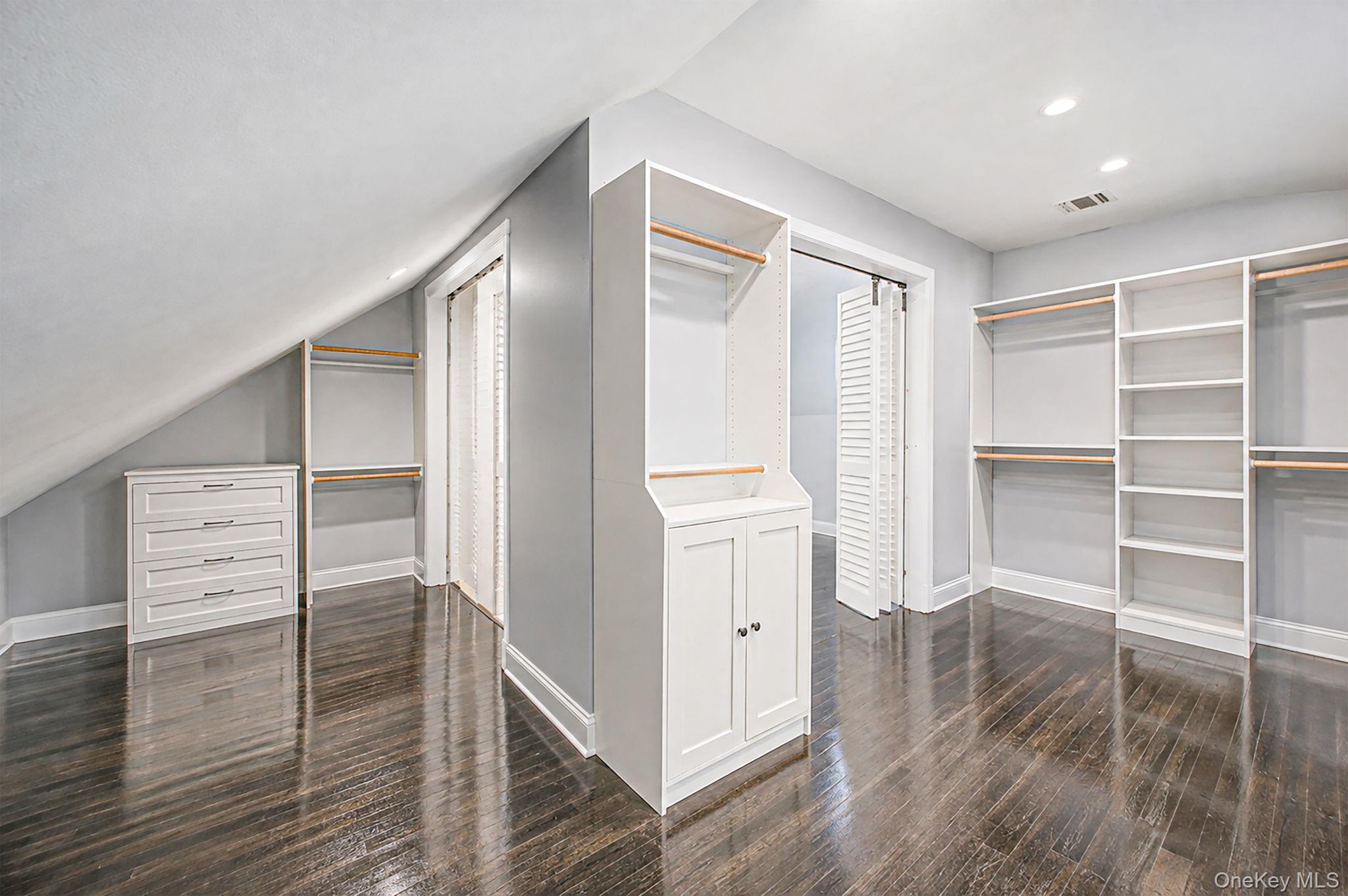 8 Ralph Avenue Property Photo 32