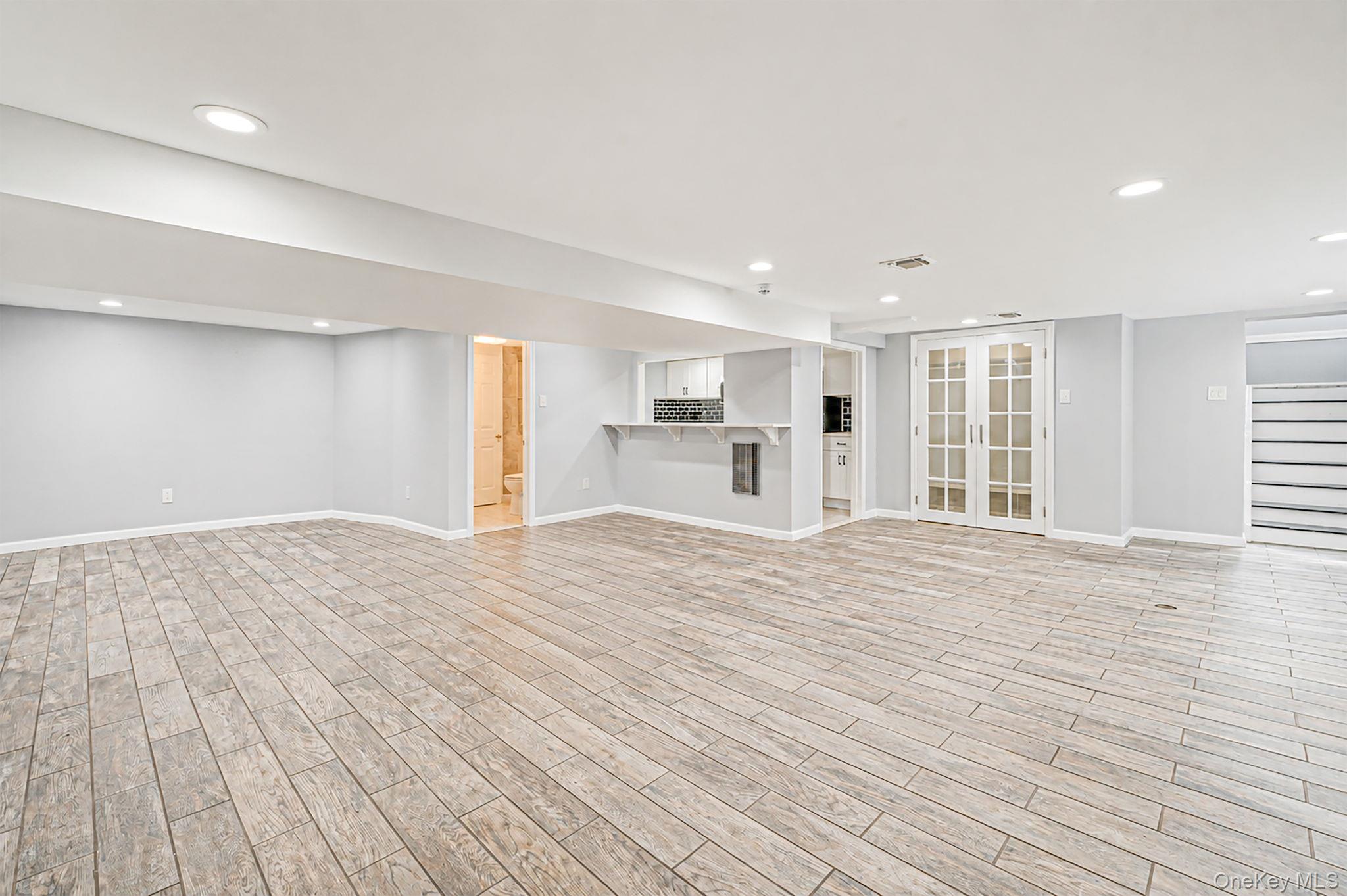 8 Ralph Avenue Property Photo 35