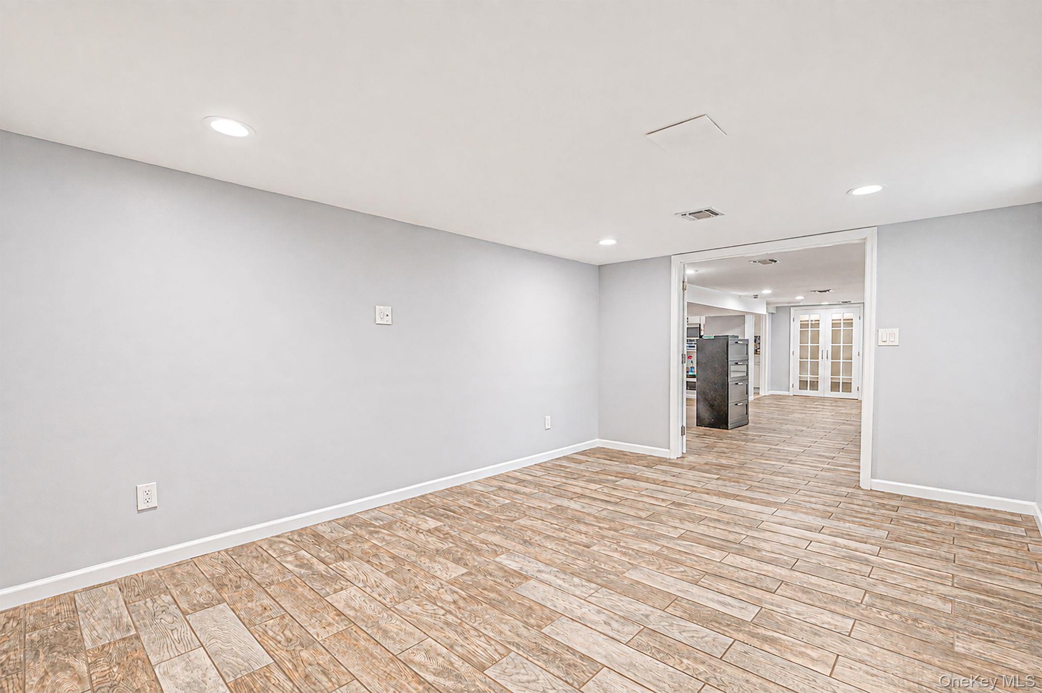 8 Ralph Avenue Property Photo 37