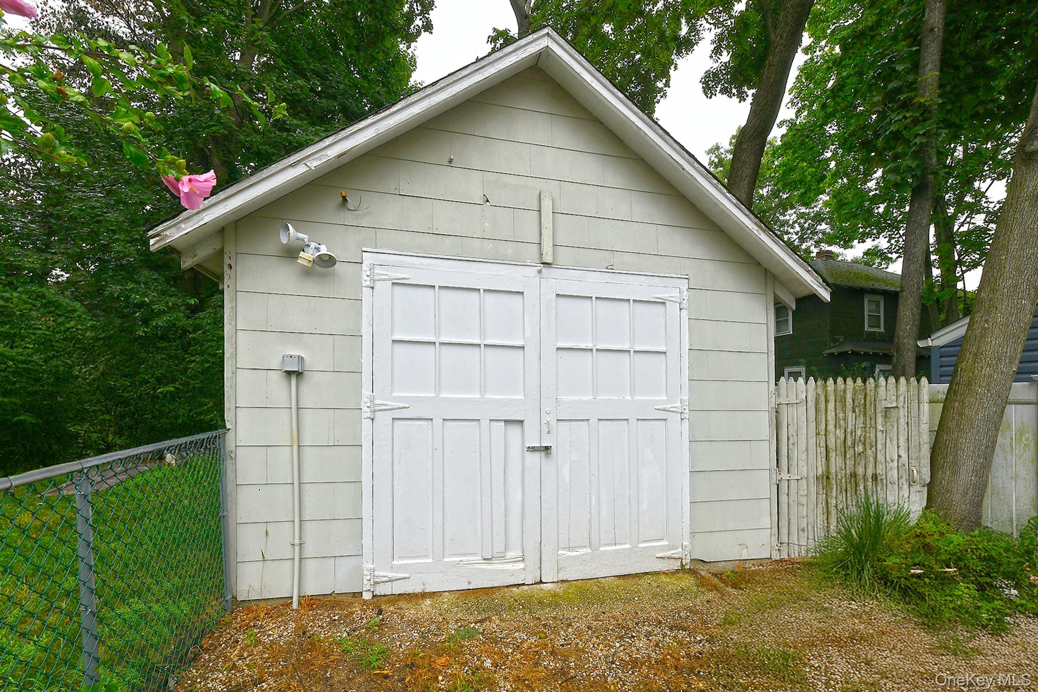 87 Olive Street Property Photo 13