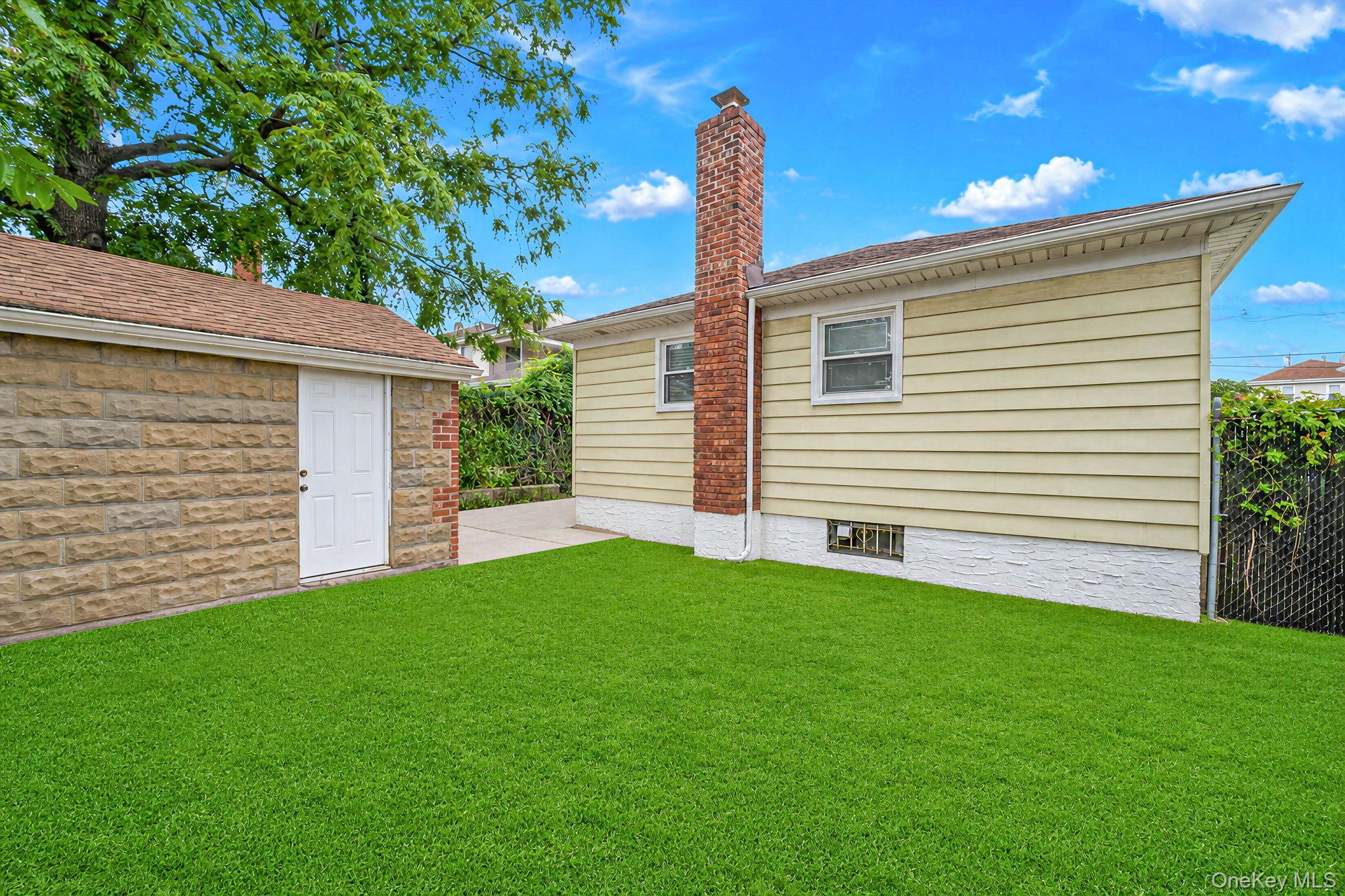 14614 229th Street Property Photo 18