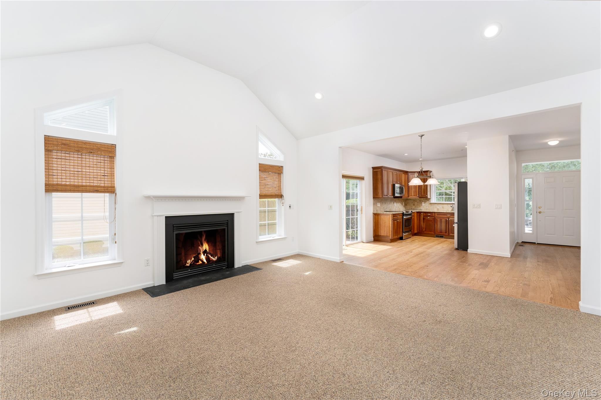 7 Pond Circle Property Photo 16