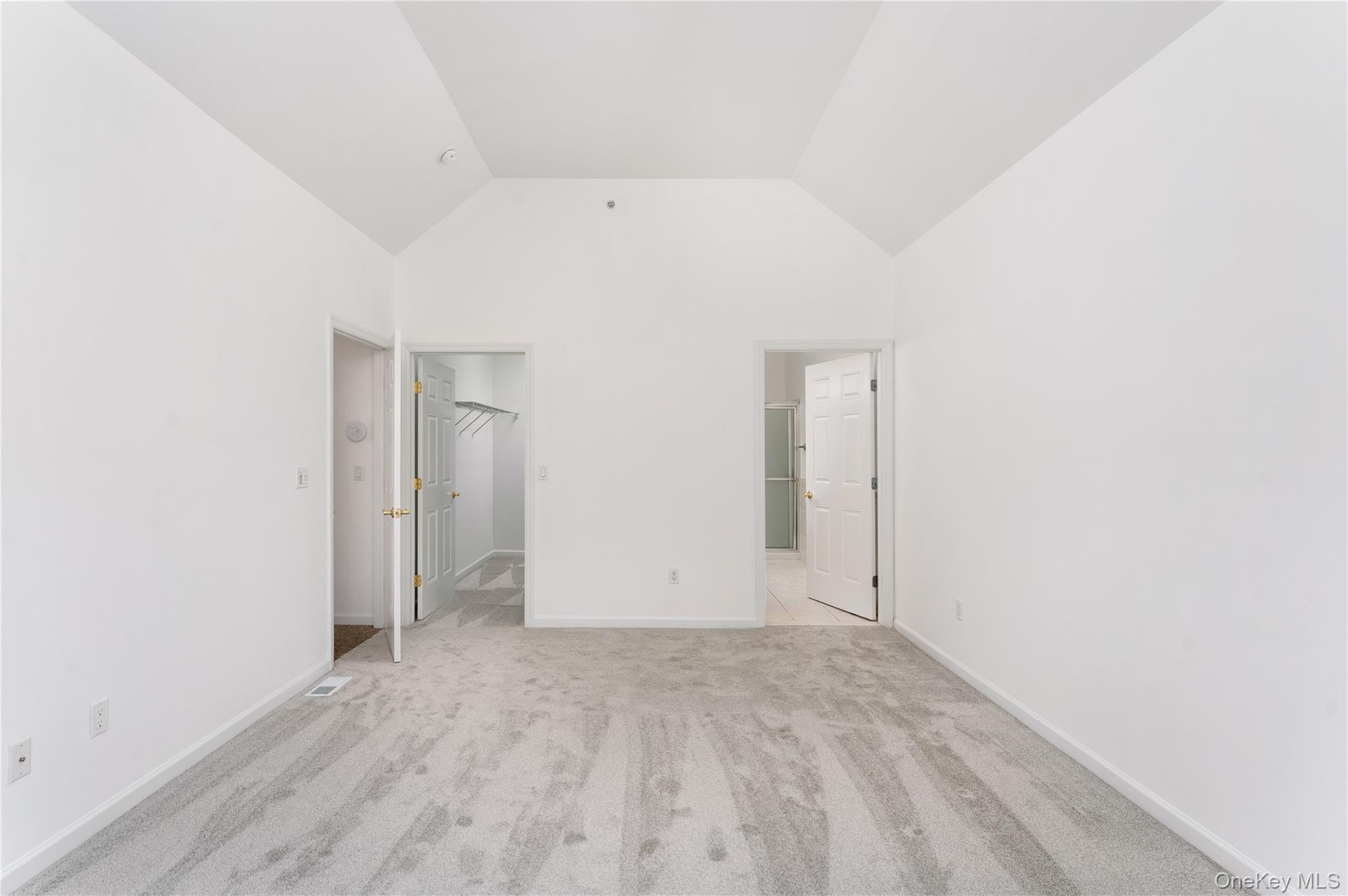 7 Pond Circle Property Photo 22