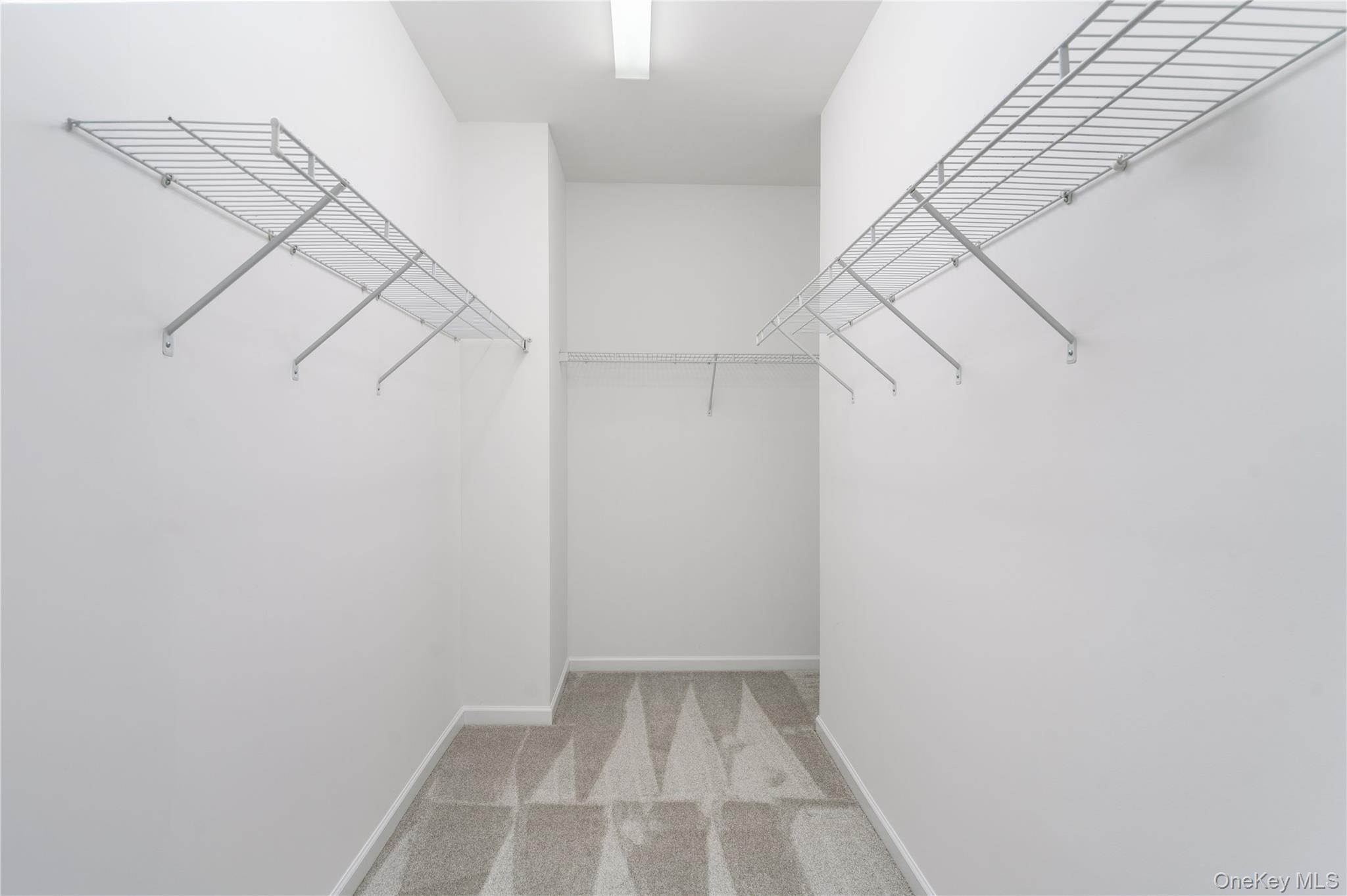 7 Pond Circle Property Photo 23